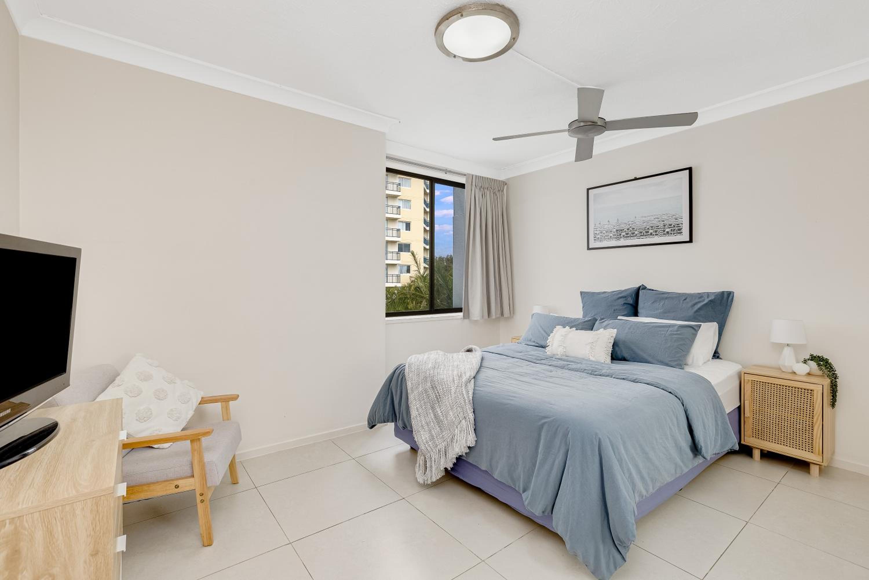 Kirra, beachfront unit, Sleeps up to 5