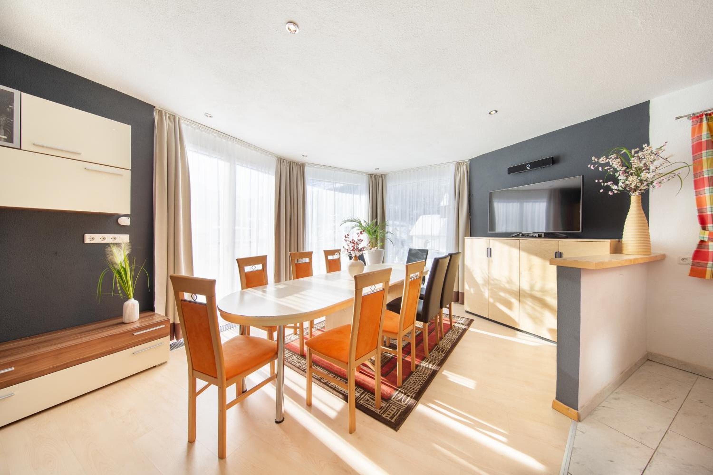 Cozy Apartment by Northsouth Apartments