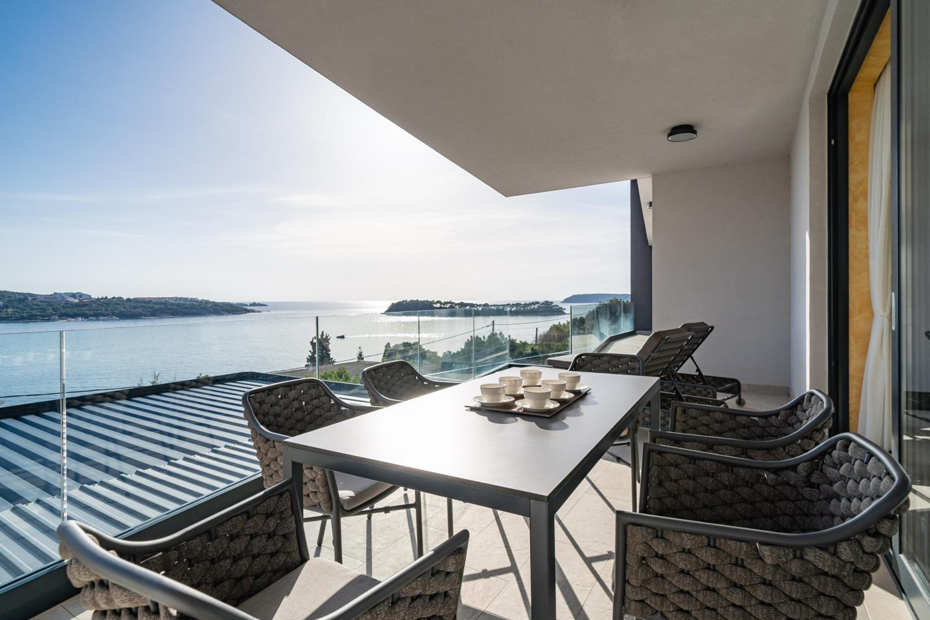 Apartment Laurus five stars