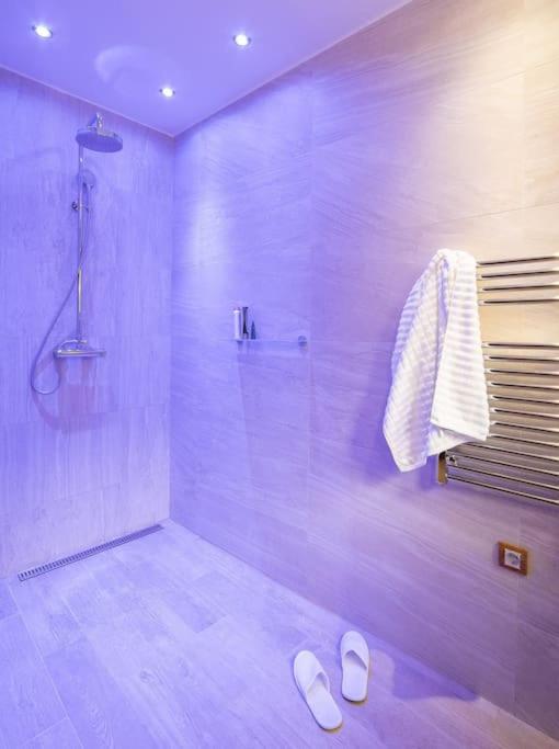 Photo 62