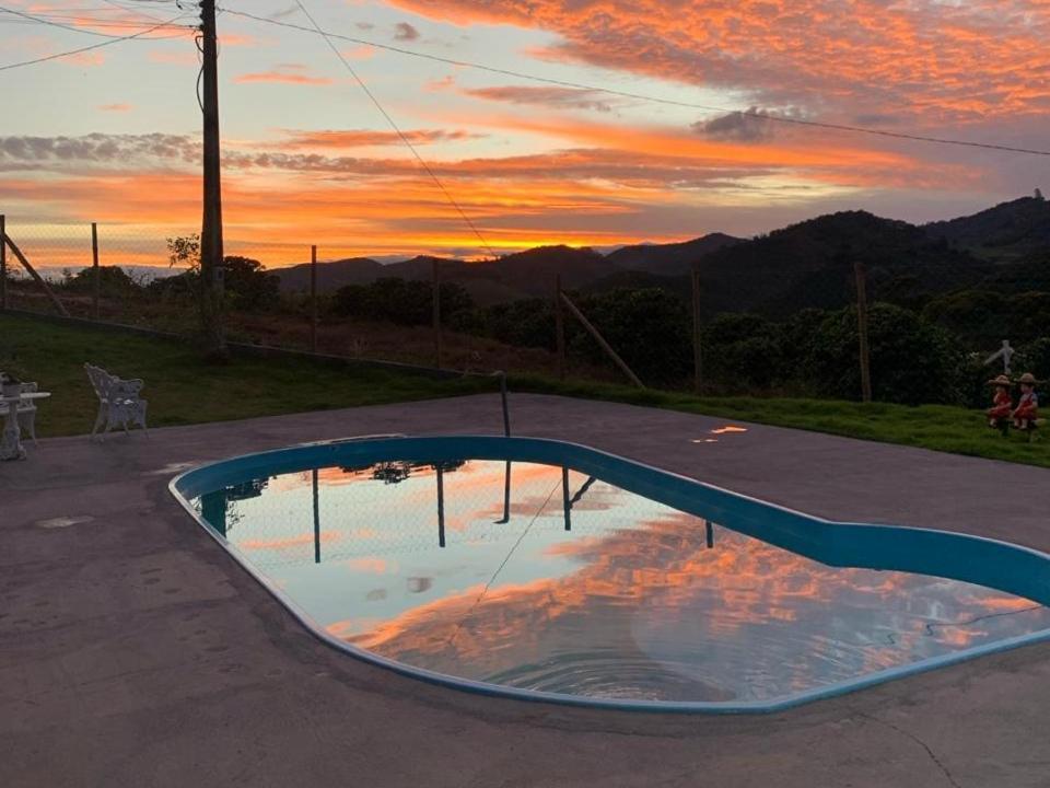 Chácara Pôr do Sol
