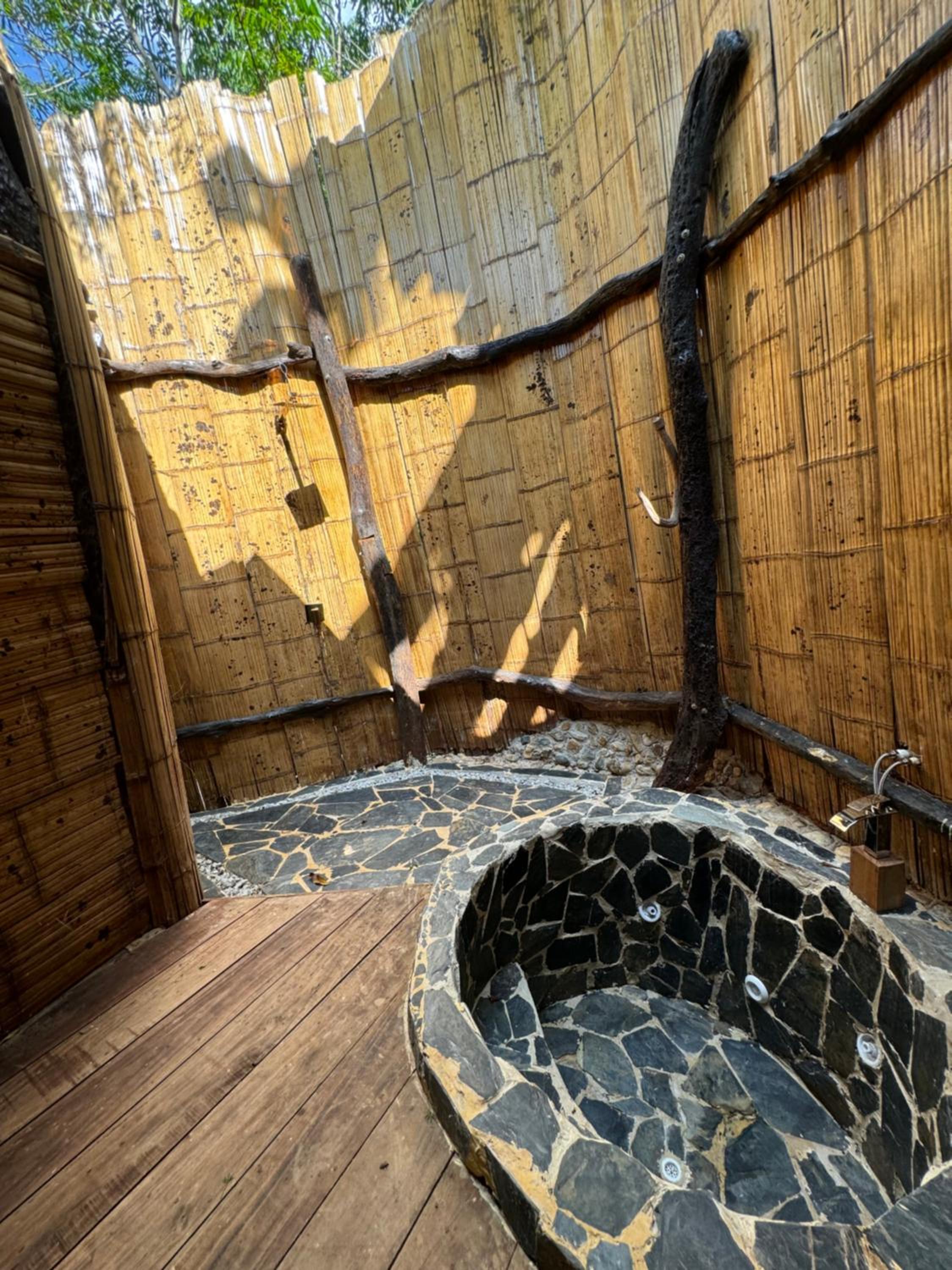 Akasha suites