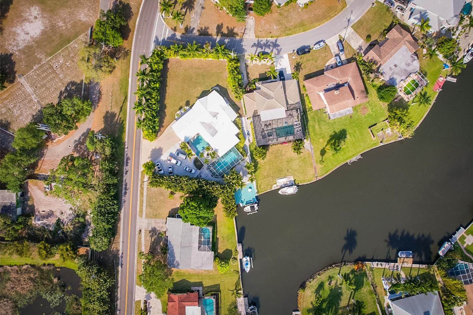 Phillipi Creek House With Boat Dock And Pool view 4