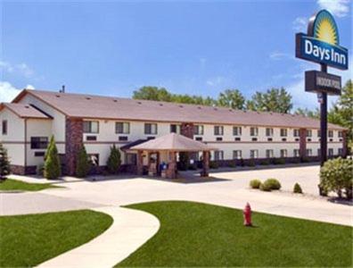 Mankato Vacations - Days Inn by Wyndham Mankato - Property Image 5