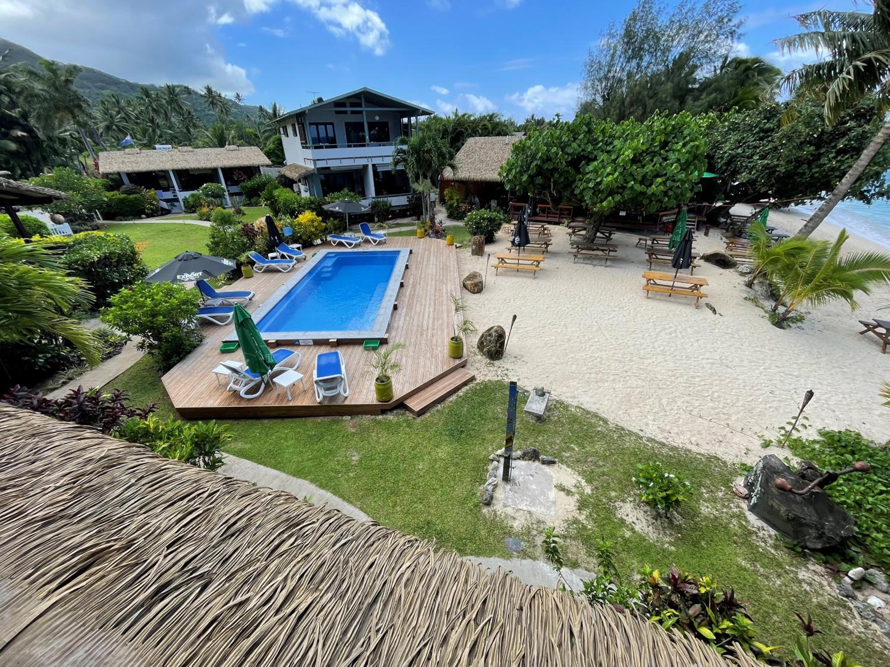 Aroa Beachside Resort