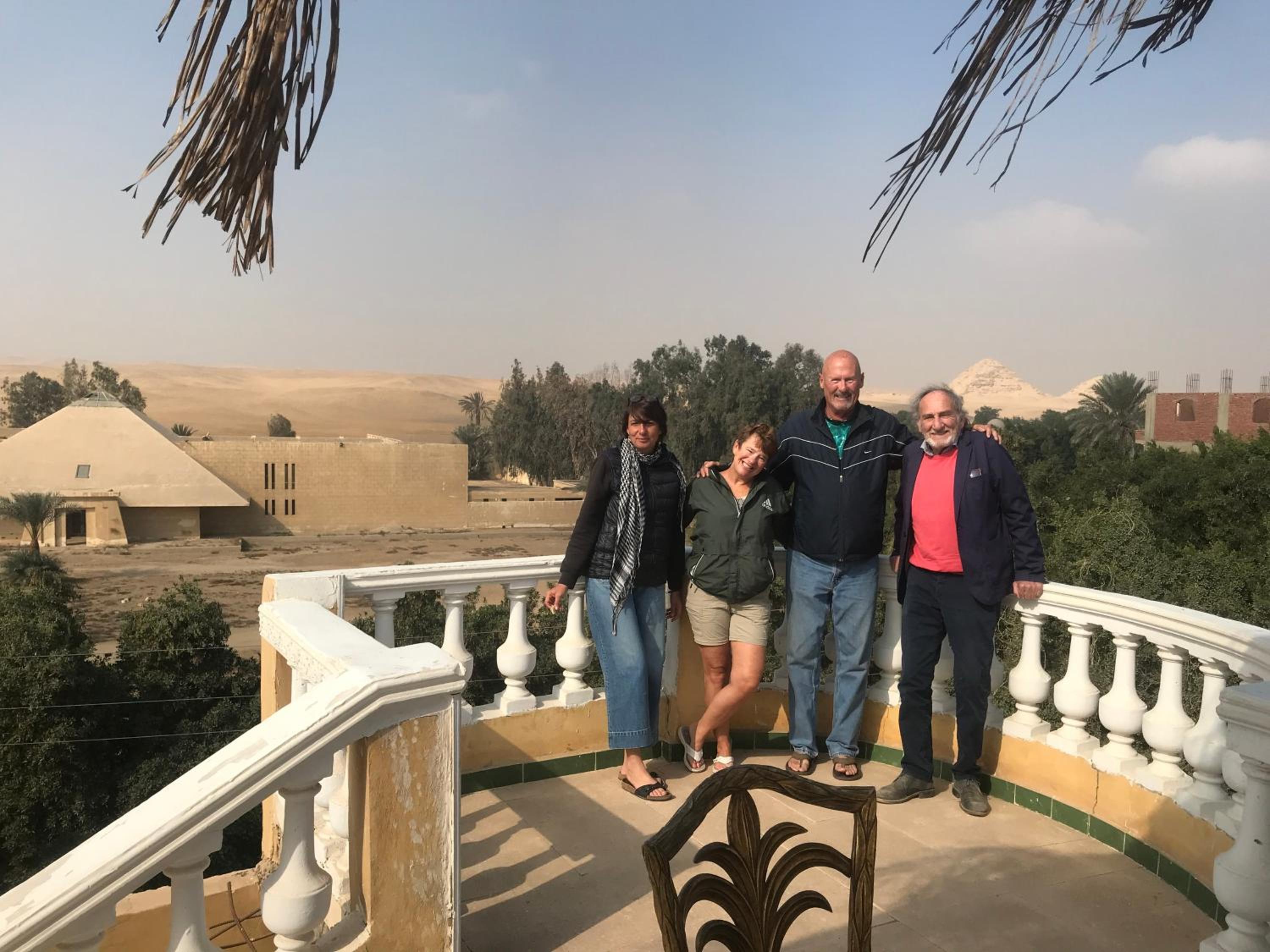 Sakkara pyramid inn hotel