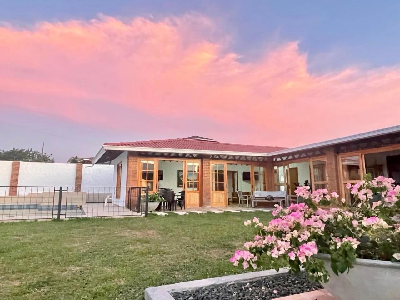 Finca turística CASA MARELLA Alojamiento Rural Pereira Risaralda