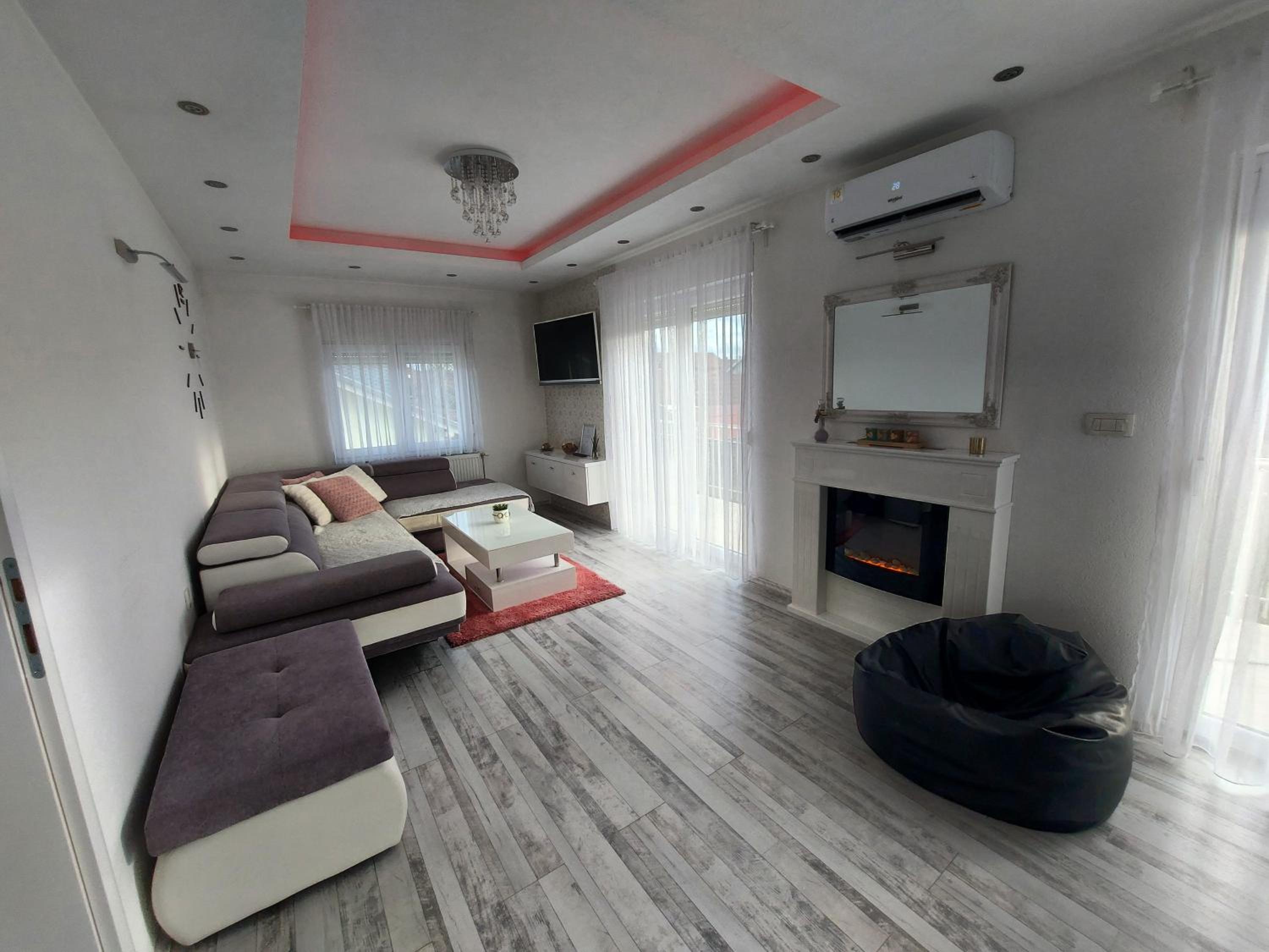 Apartman TT Stan na dan Trn Laktaši