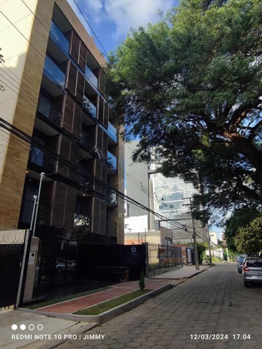 Dpto en Equipetrol a estrenar a todo lujo, ubicación privilegiada
