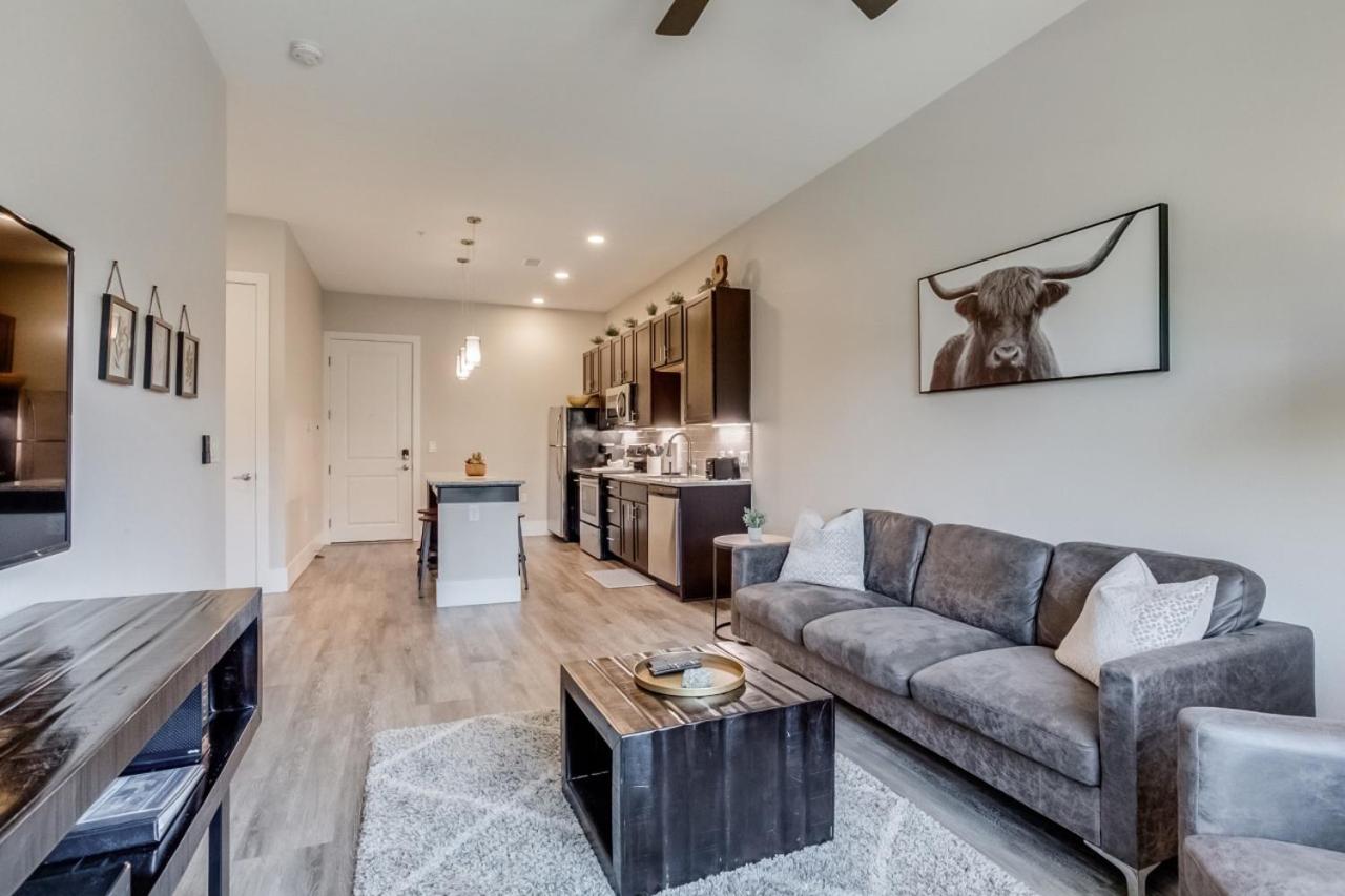 Incredible Golden Location Close to Red Rocks and School of Mines