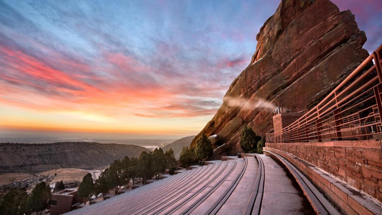 Golden Rooftop w Mountain Views - Walk to DT Golden School of Mines Close to Red Rocks