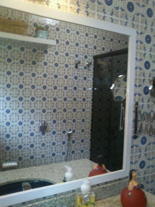 Linda casa 3 qtos com 1 suite a 1km de Capivari