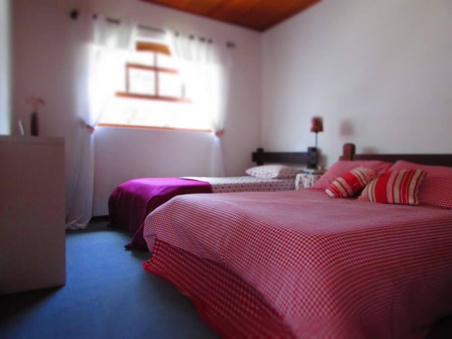 Linda casa 3 qtos com 1 suite a 1km de Capivari