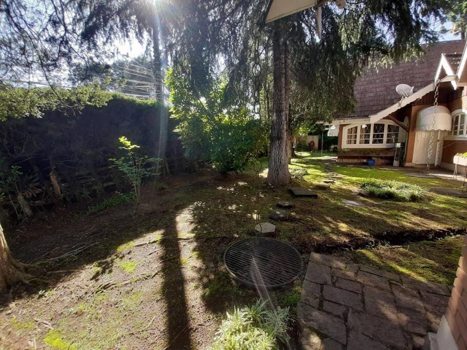Linda casa 3 qtos com 1 suite a 1km de Capivari