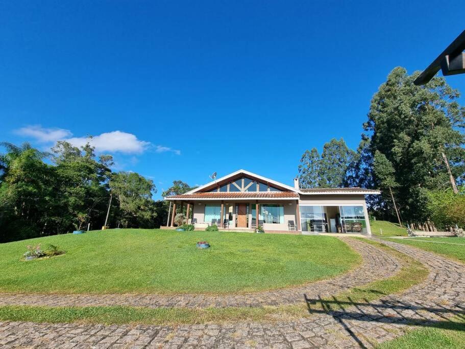 Casa de campo perfeita para suas férias!