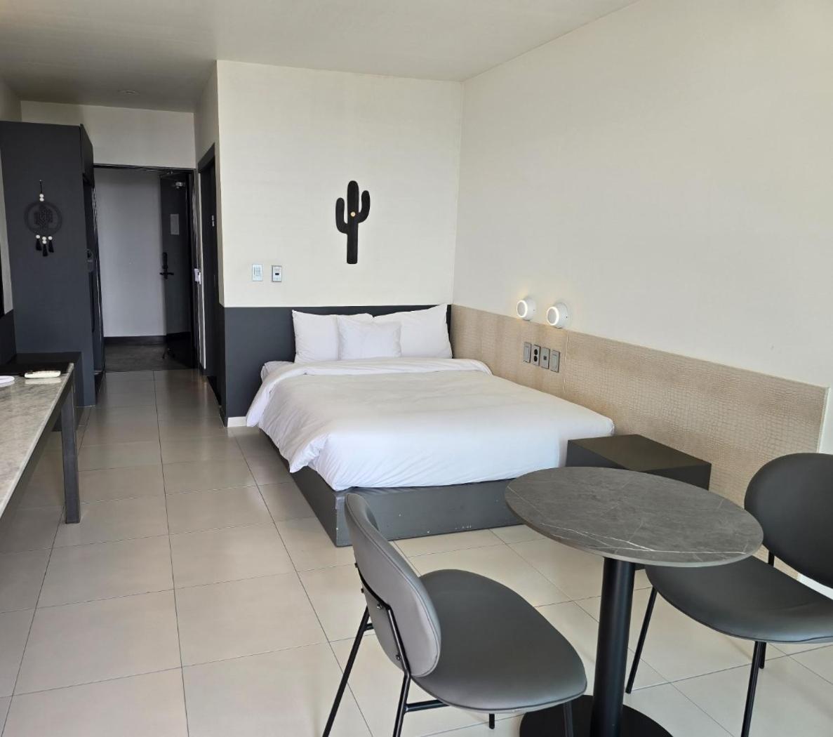 Lareem Boutique Hotel
