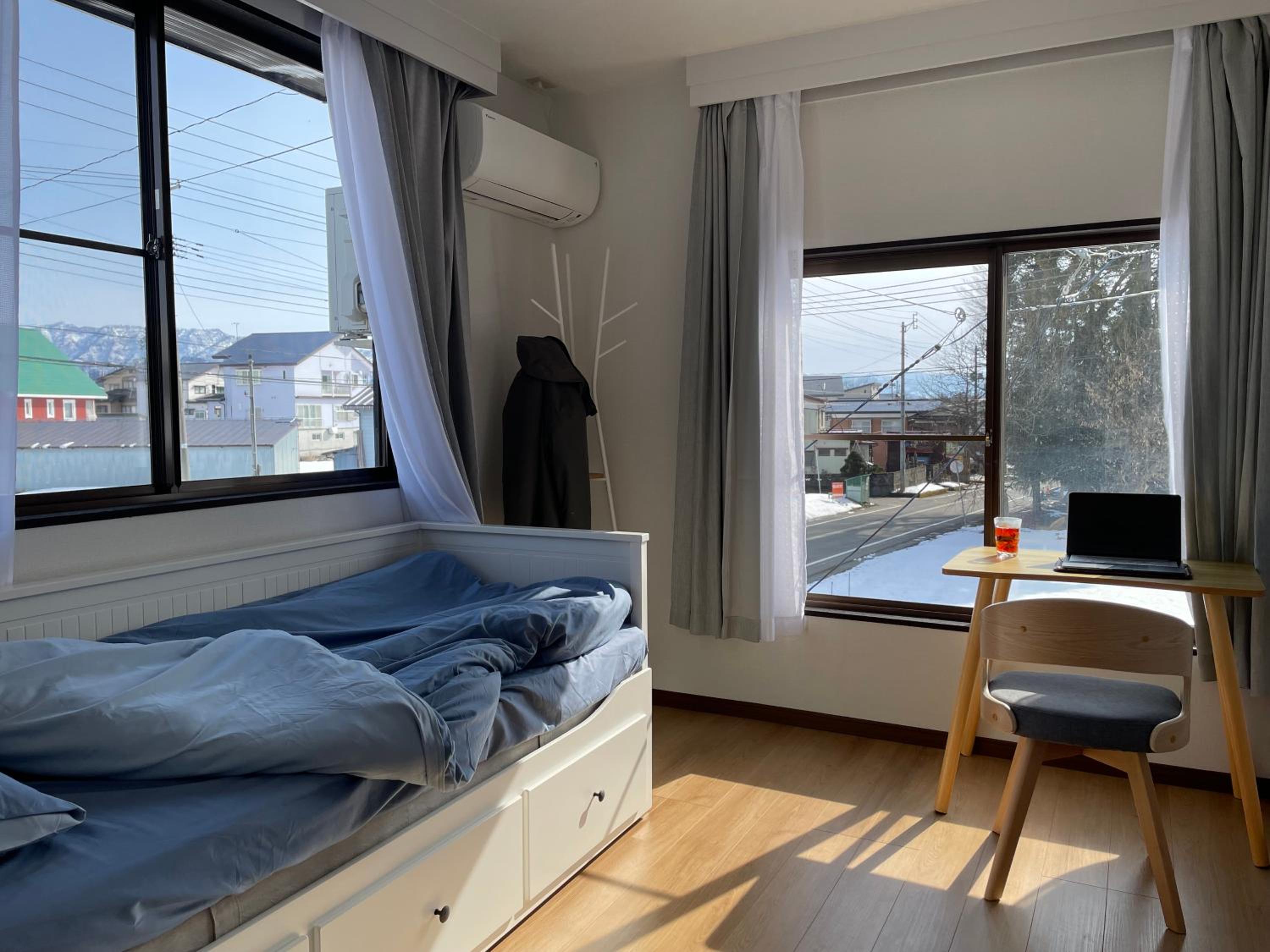 Urasa Cottage @ Snow Countryside