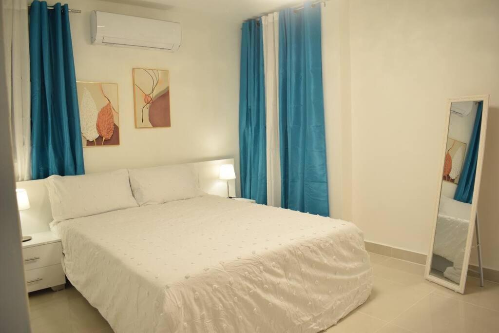 Apartamento en Santo Domingo zona universitaria