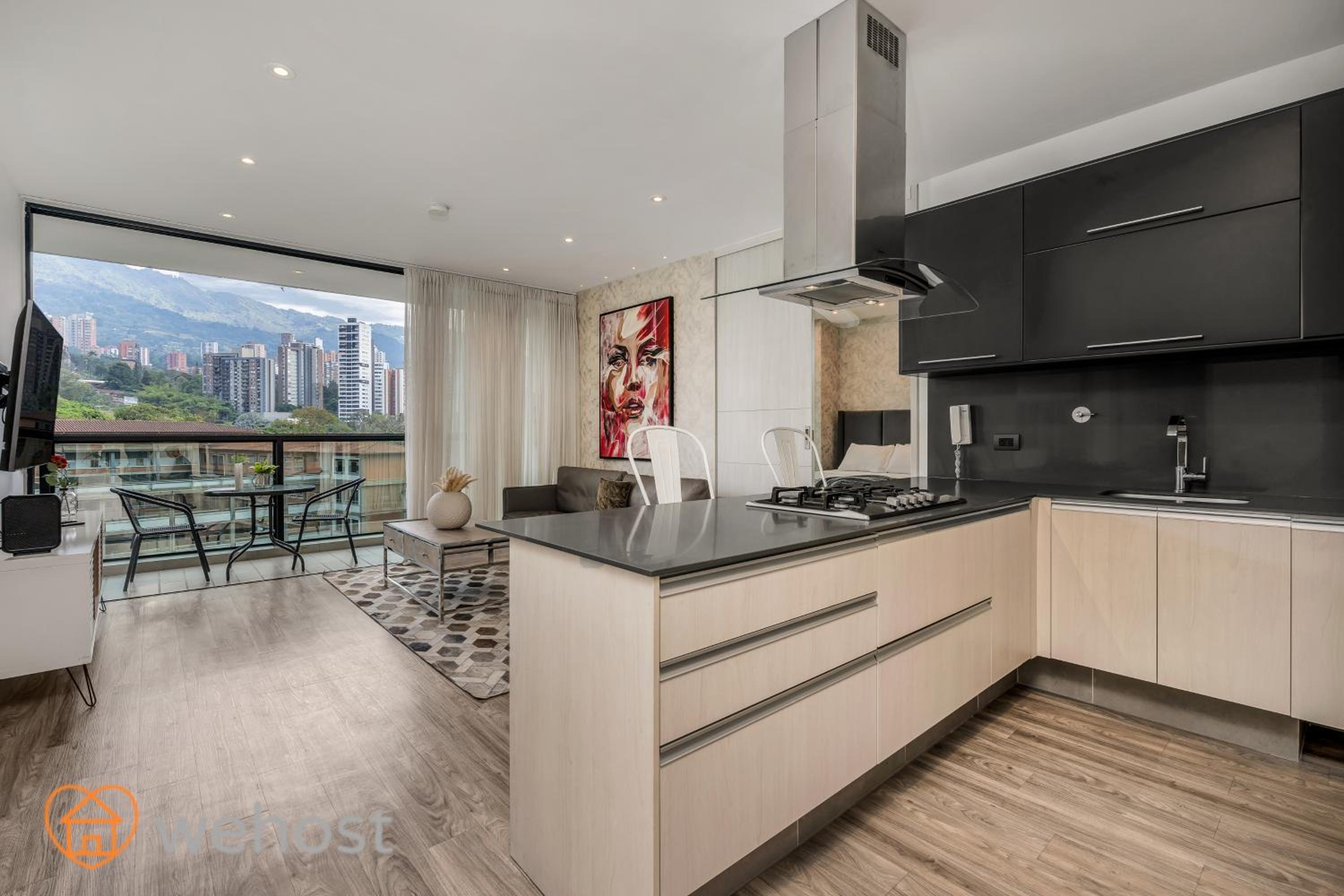 Luxury 2 Bedrooms With Ac & Panoramic Views 724