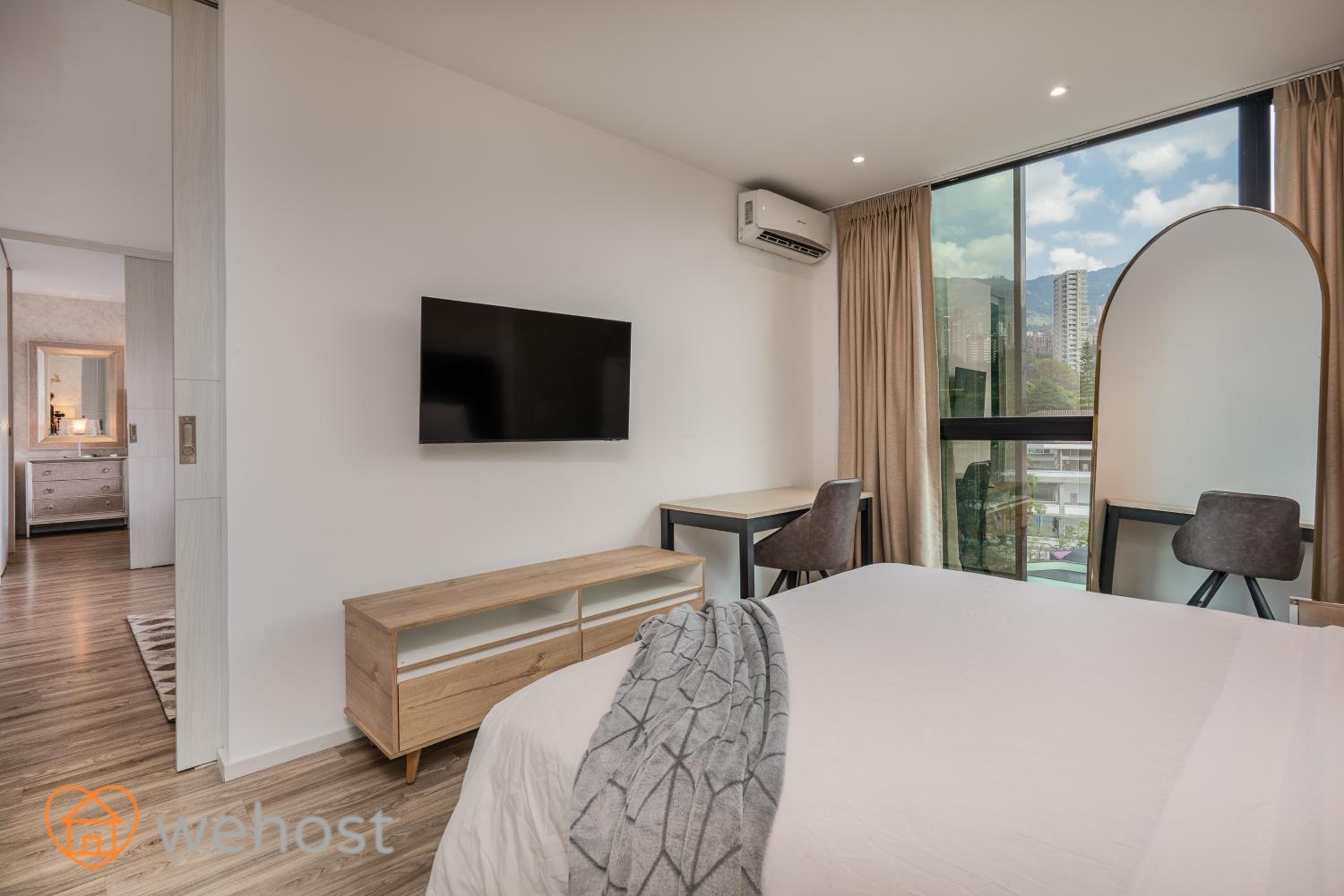 Luxury 2 Bedrooms With Ac & Panoramic Views 724