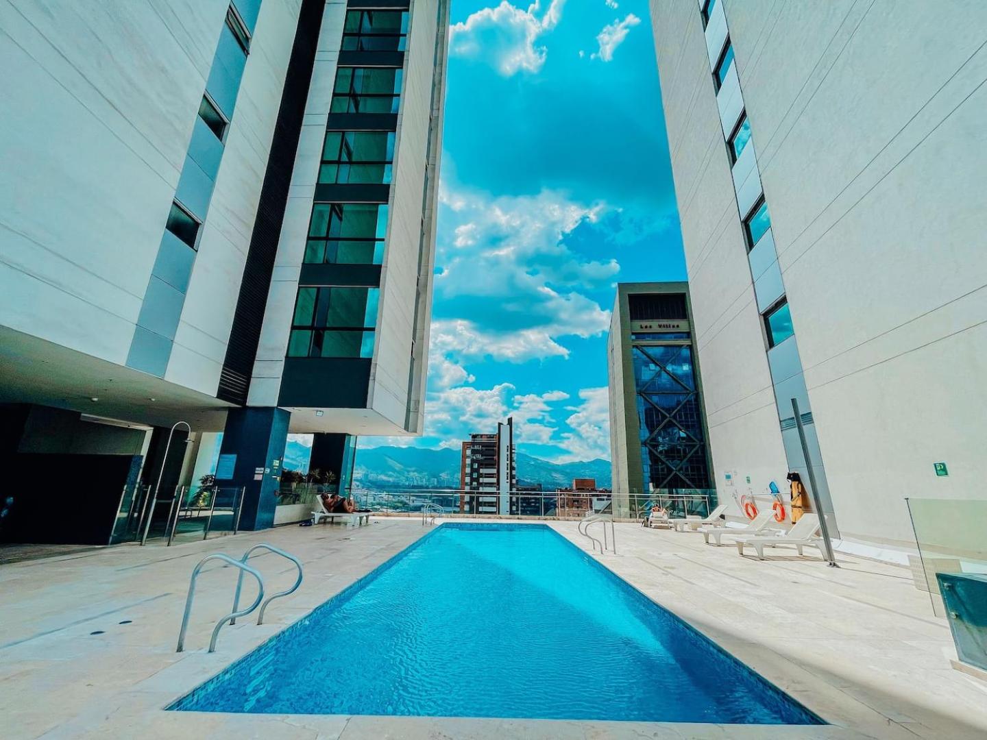 Luxury 2 Bedrooms With Ac & Panoramic Views 724