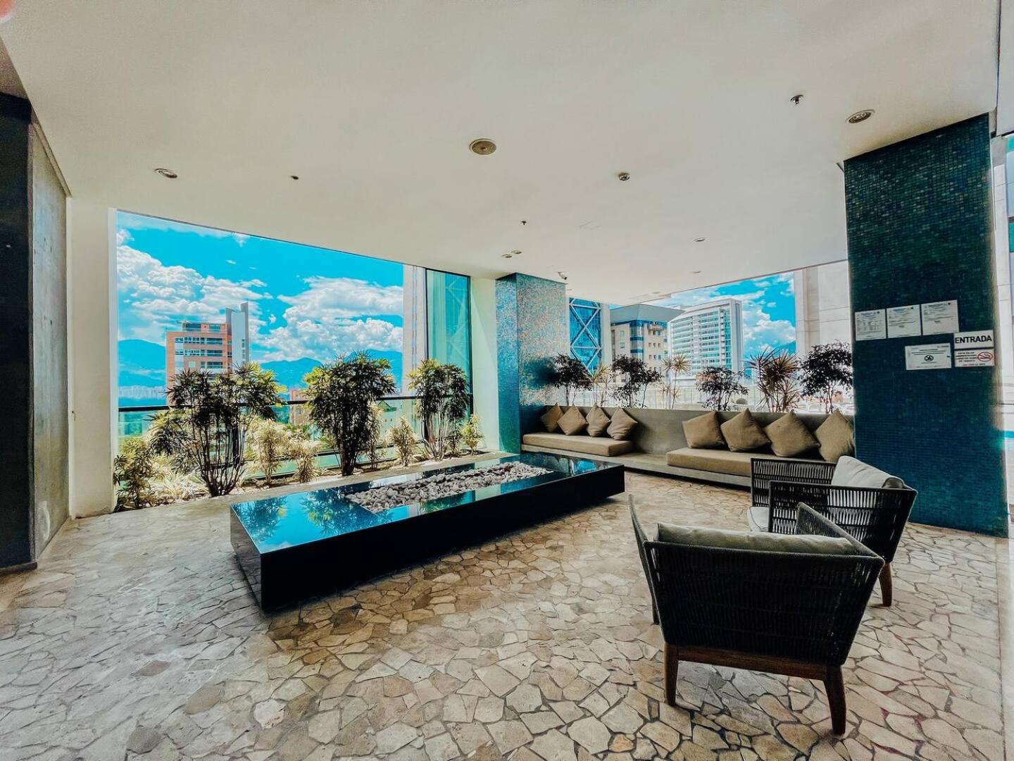 Luxury 2 Bedrooms With Ac & Panoramic Views 724