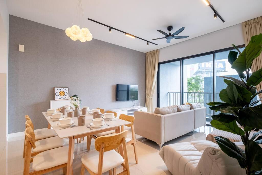 Twinkle Star Kids Room 10pax MyTown IKEA TRX