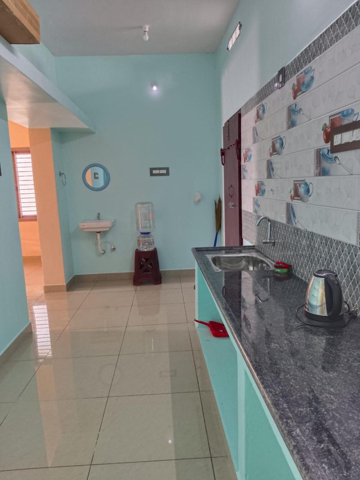 Thirunallar Ganesha's HomeStay
