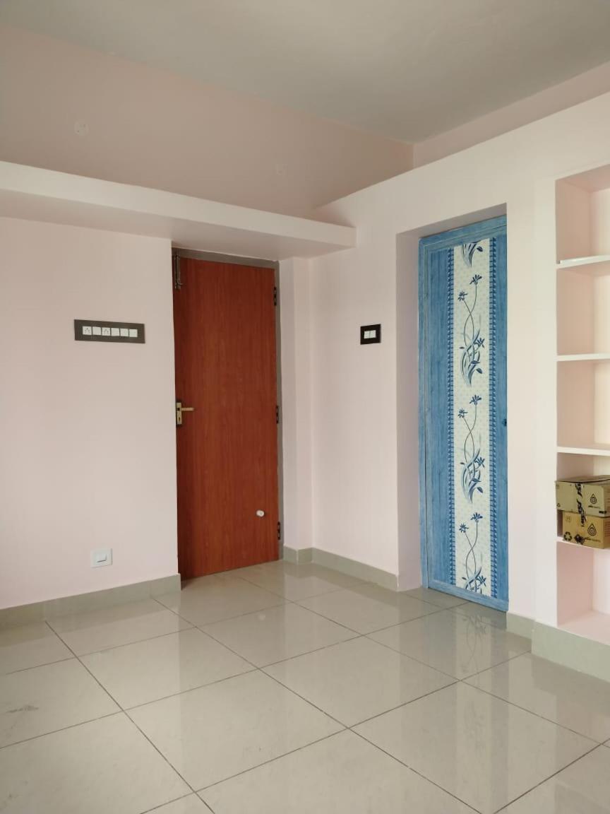 Thirunallar Ganesha's HomeStay