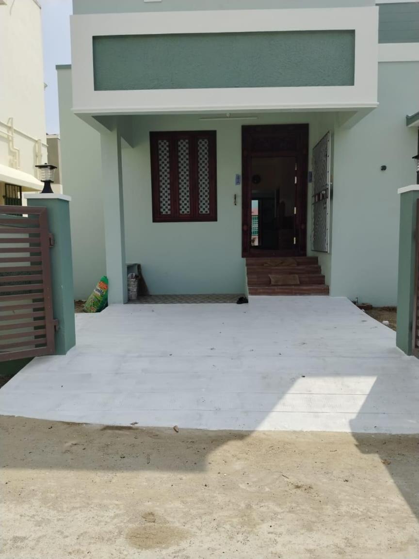 Thirunallar Ganesha's HomeStay