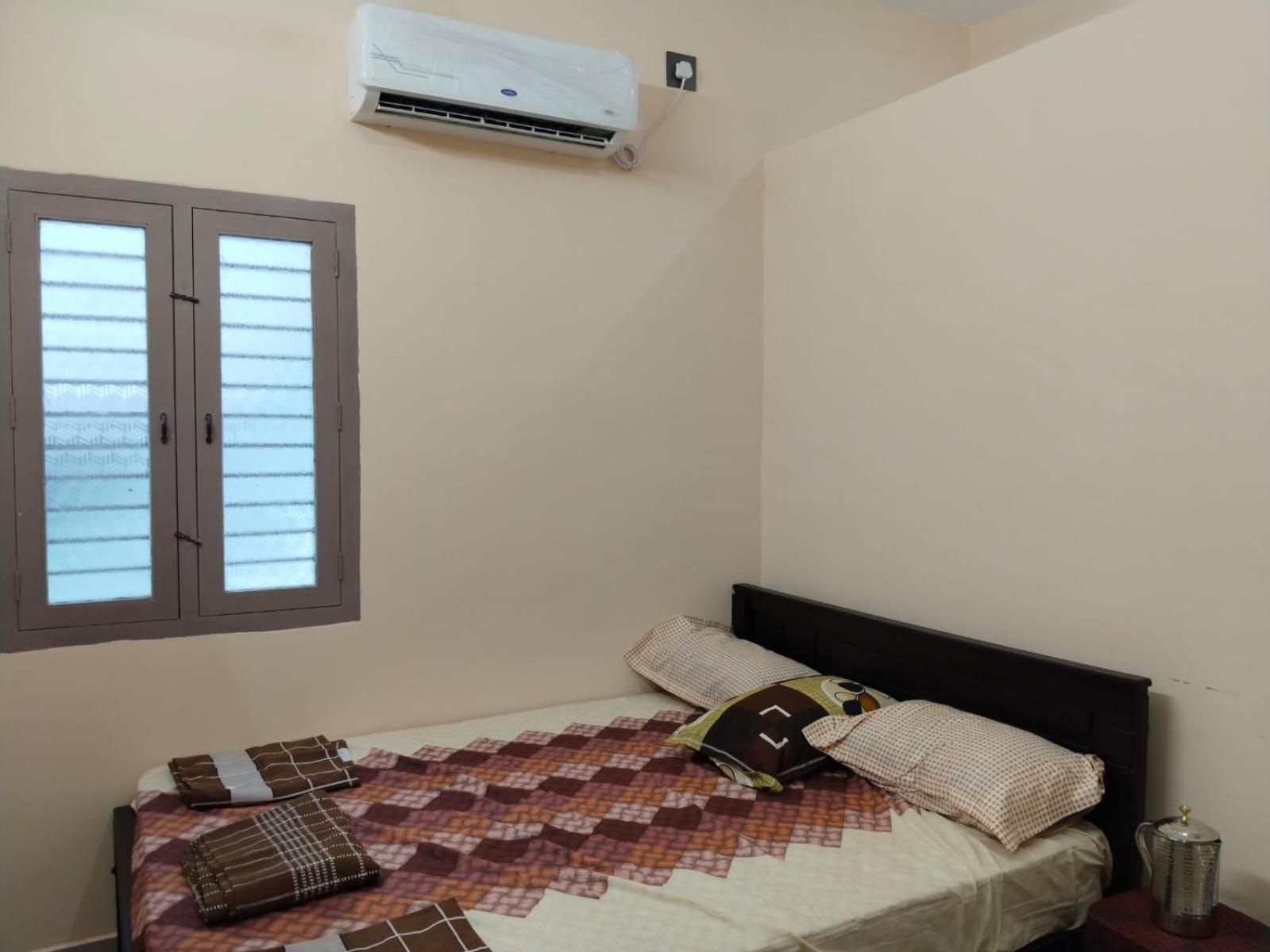 Thirunallar Ganesha's HomeStay