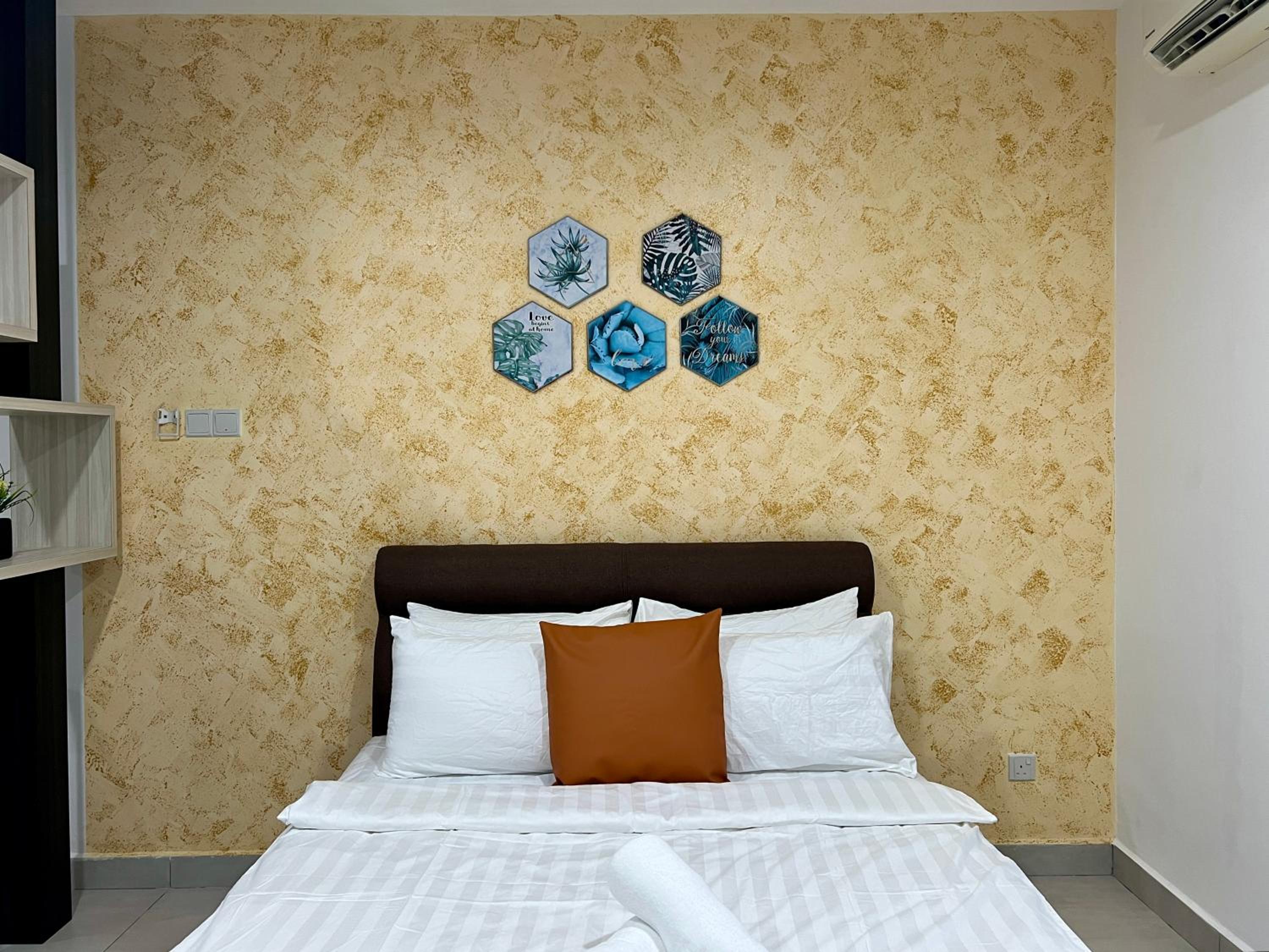 Q Suite @ Queensville Kuala Lumpur by Moka