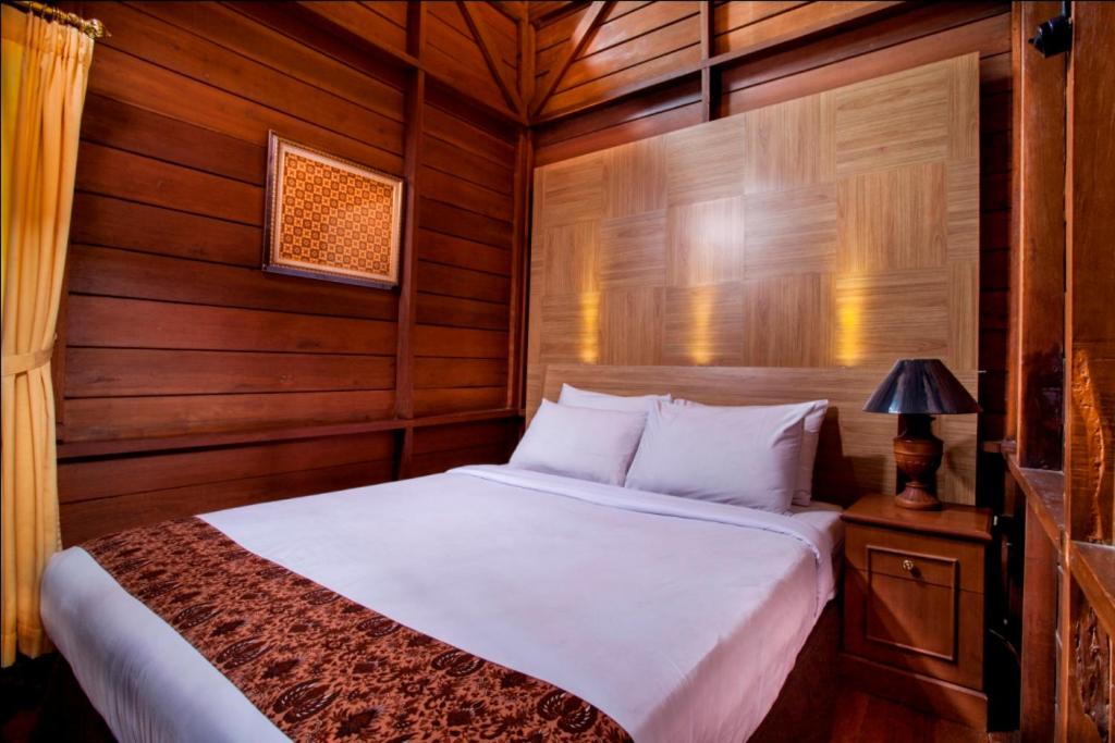 Citra Cikopo Hotel & Family Cottages, Puncak - 19
