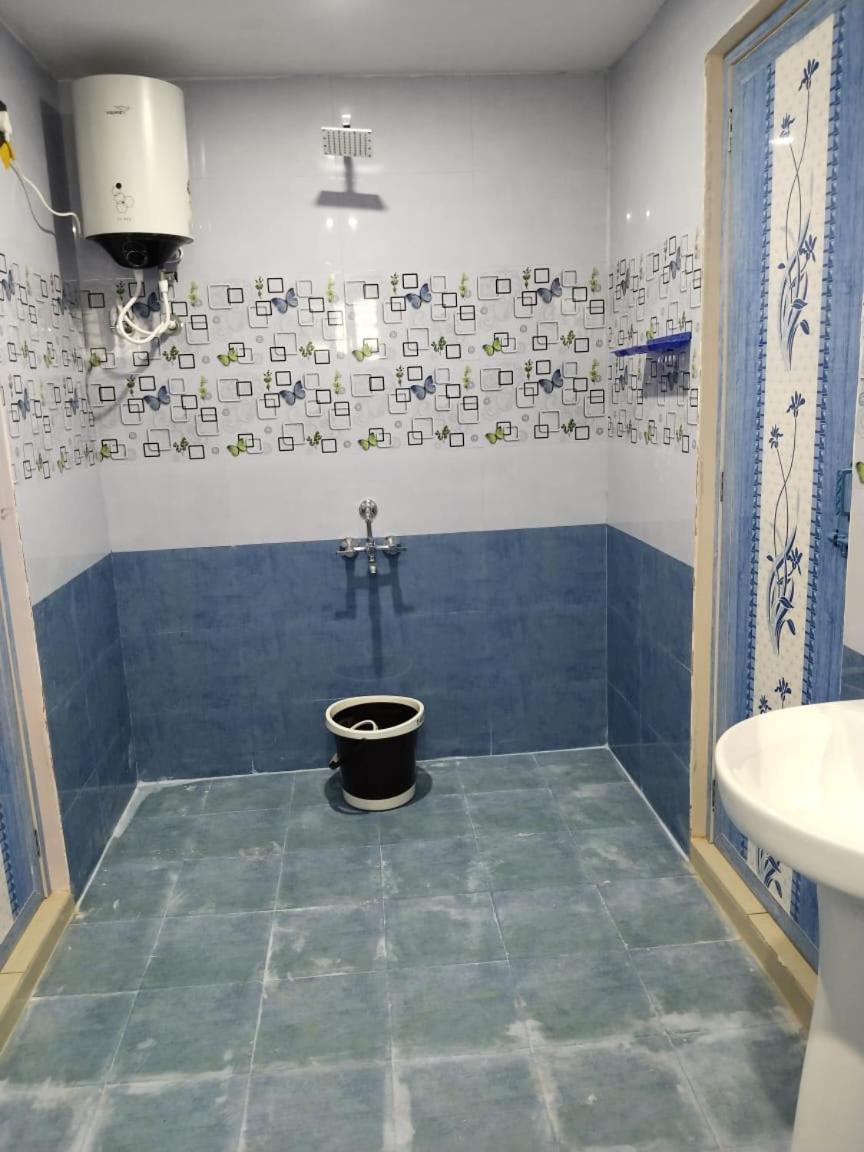 Thirunallar Ganesha's HomeStay