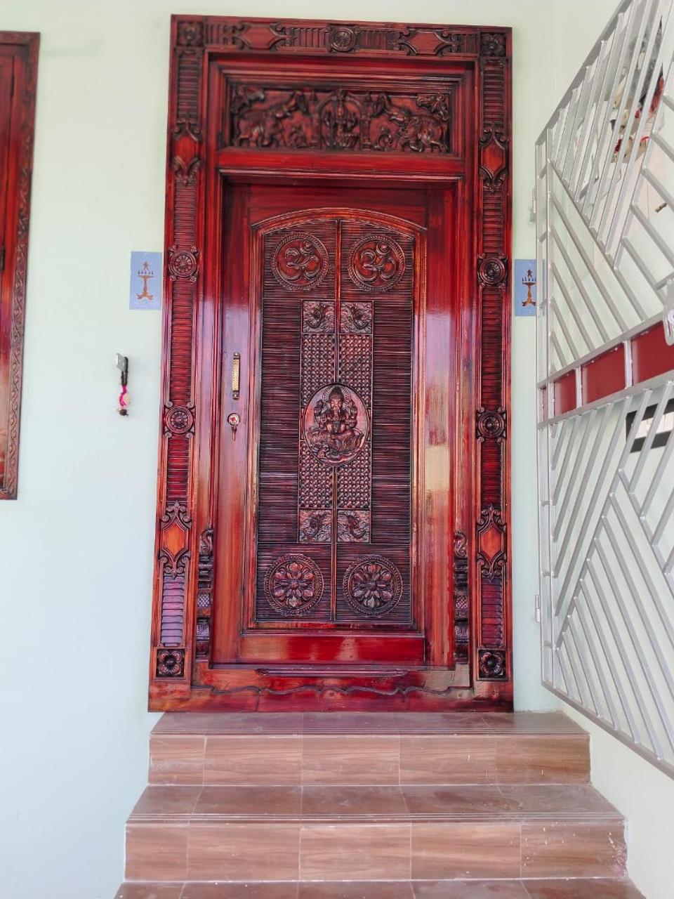 Thirunallar Ganesha's HomeStay