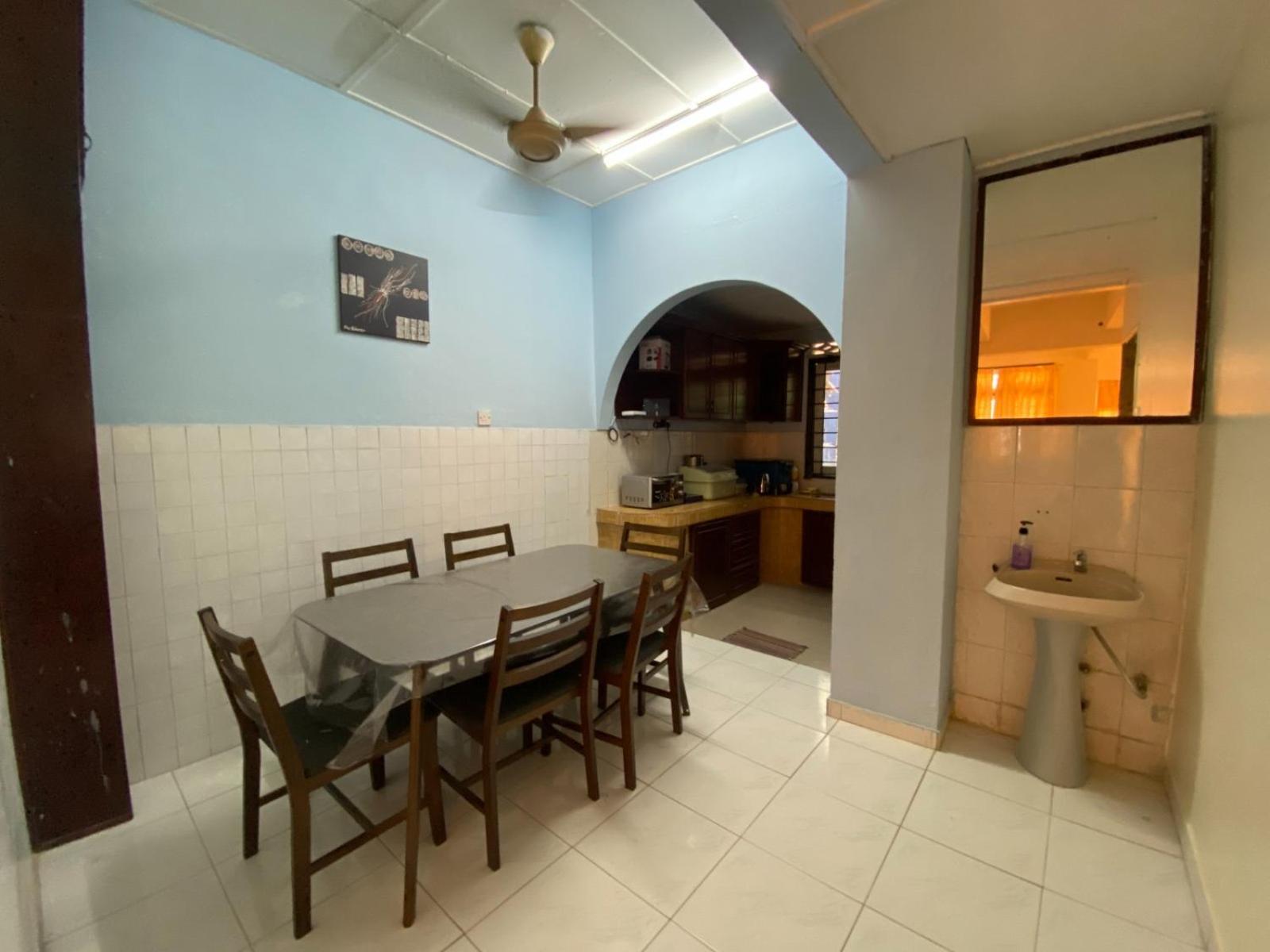 JAST 9 HOMESTAY photo 2
