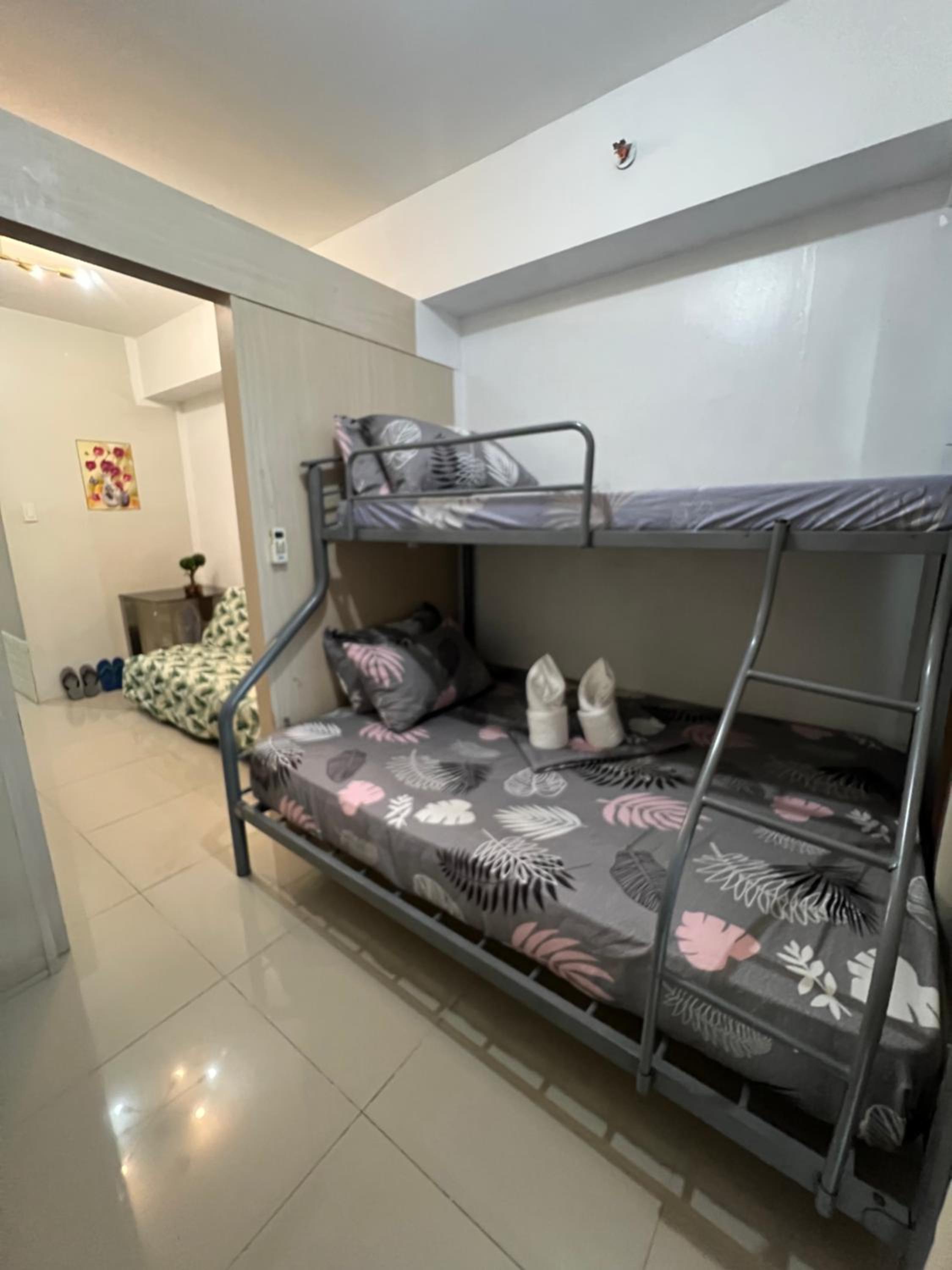 Sea Residences Mall of Asia Christian and Jona view 5