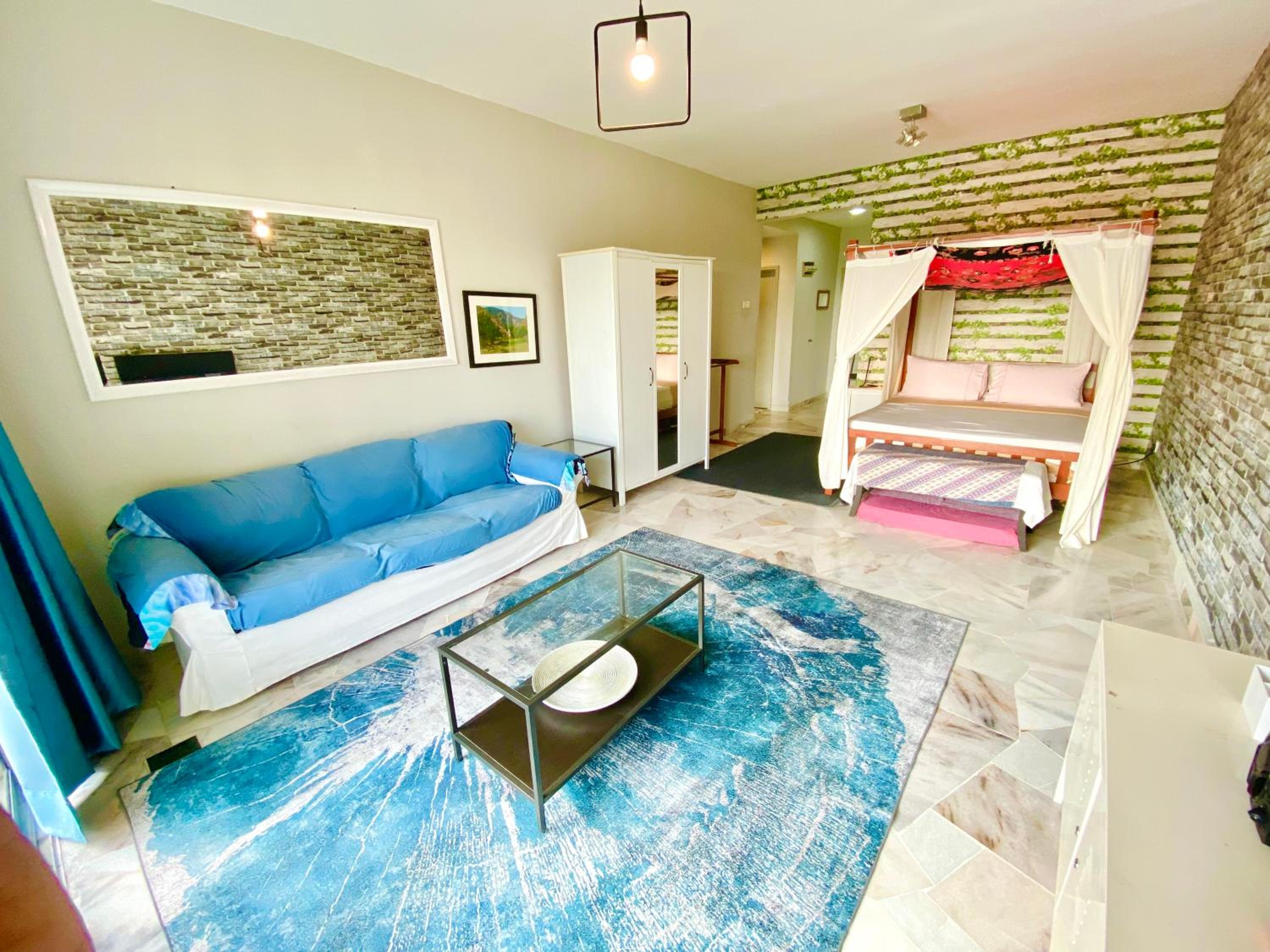 RumahChantiqq Bayview, Port Dickson view 4