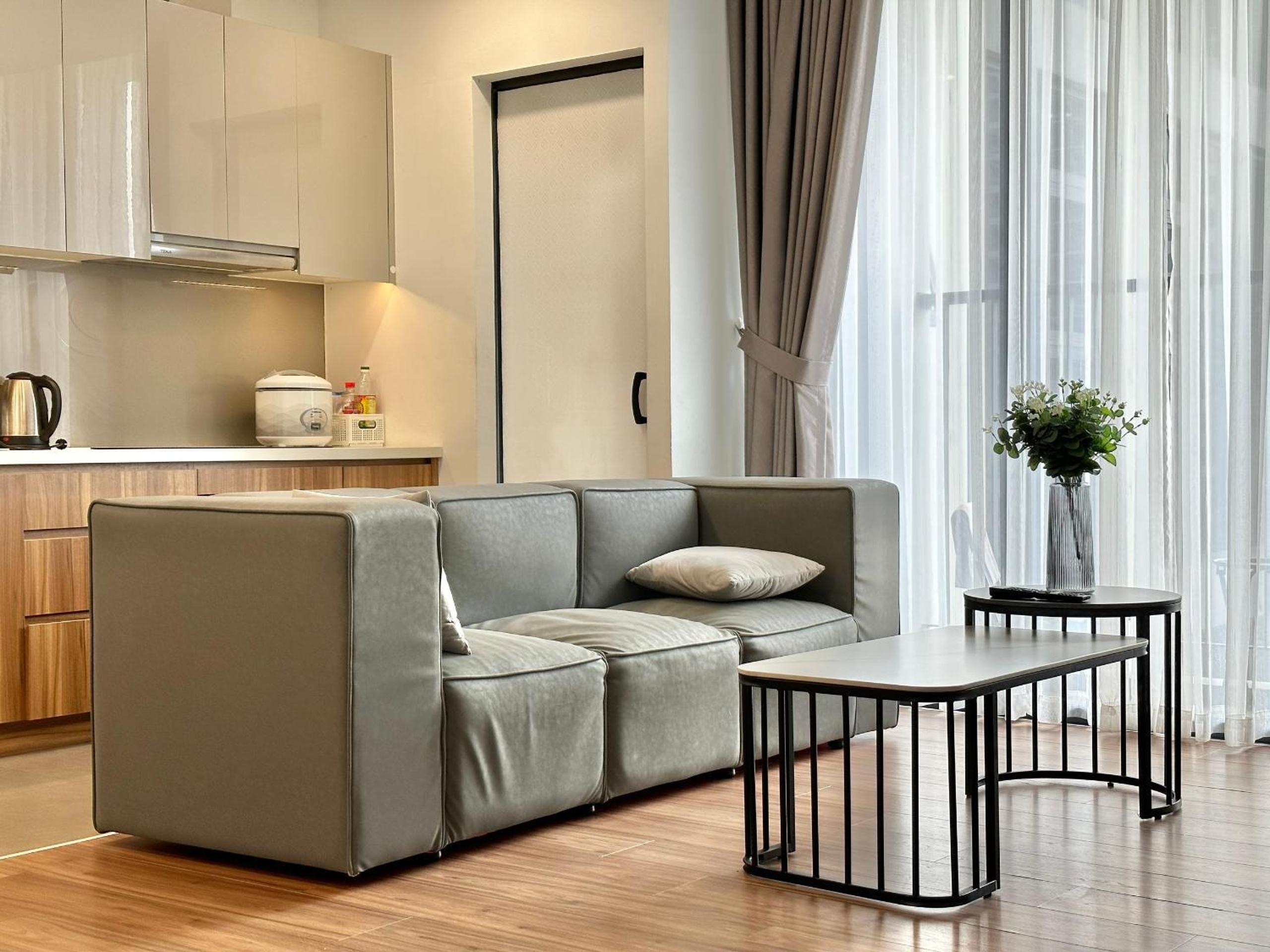 2Brs 2Wc 75sqm Ecogreen City view Gym & Pool