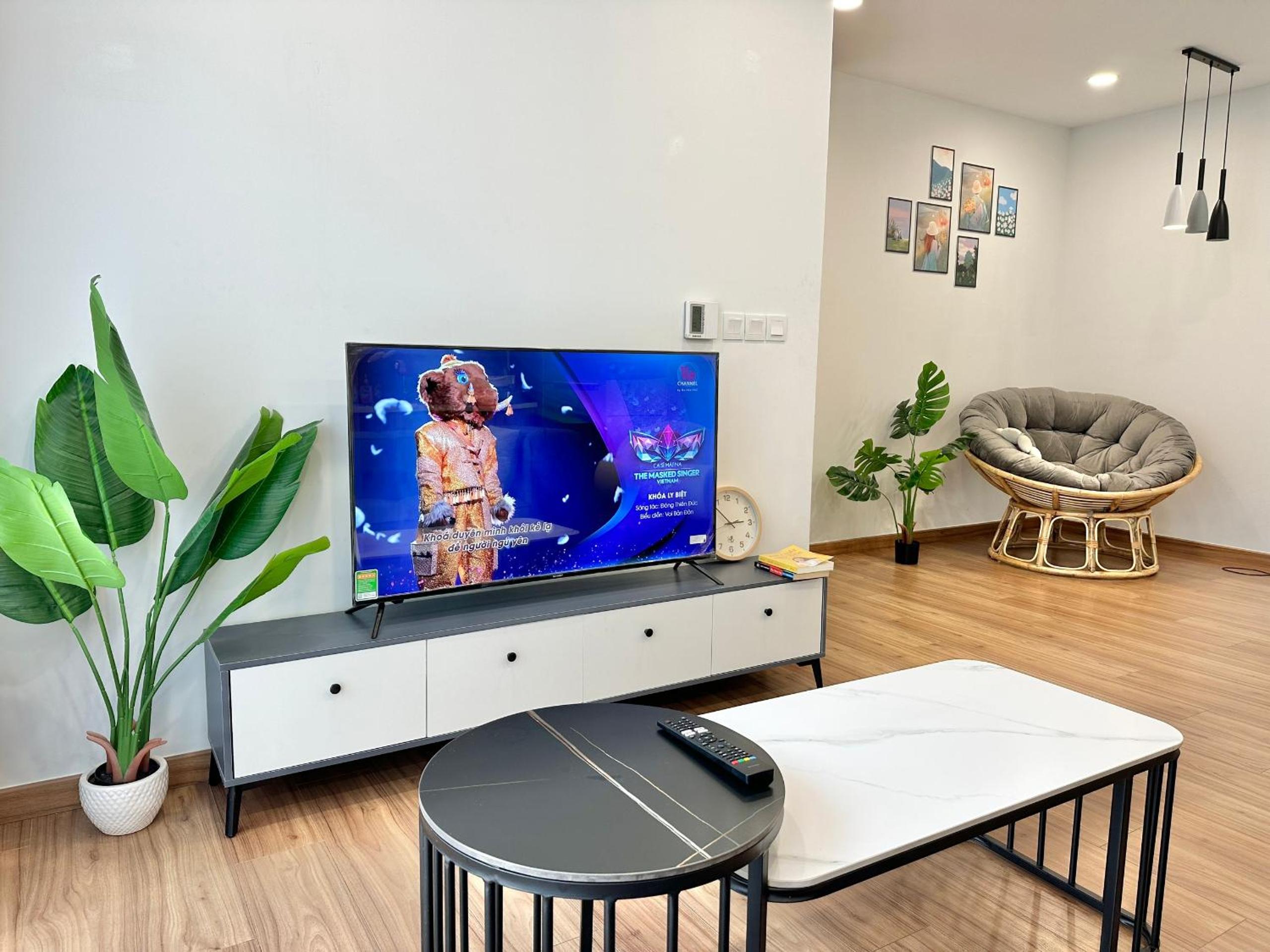 2Brs 2Wc 75sqm Ecogreen City view Gym & Pool