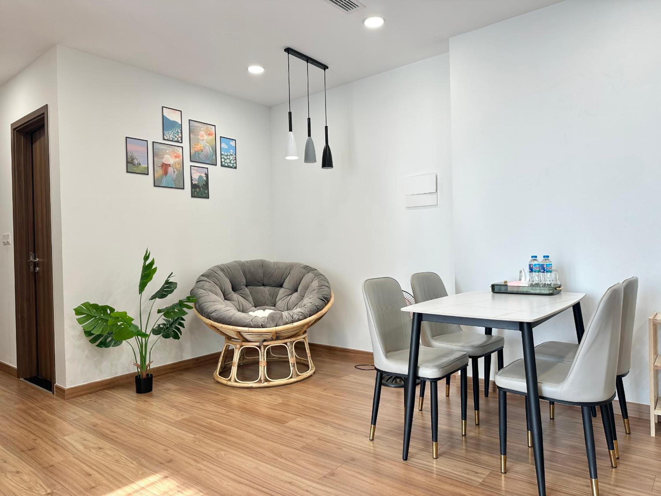 2Brs 2Wc 75sqm Ecogreen City view Gym & Pool
