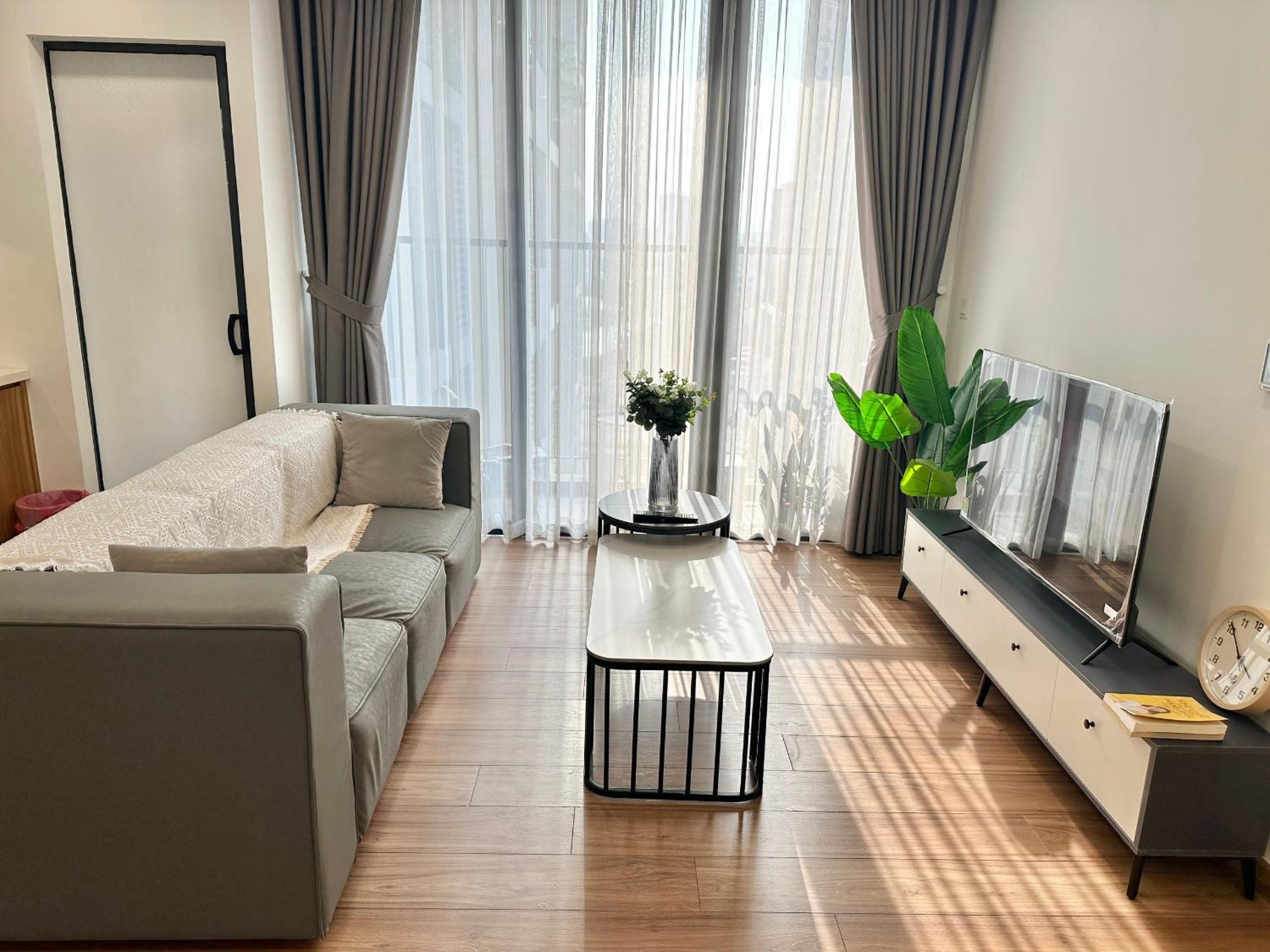 2Brs 2Wc 75sqm Ecogreen City view Gym & Pool