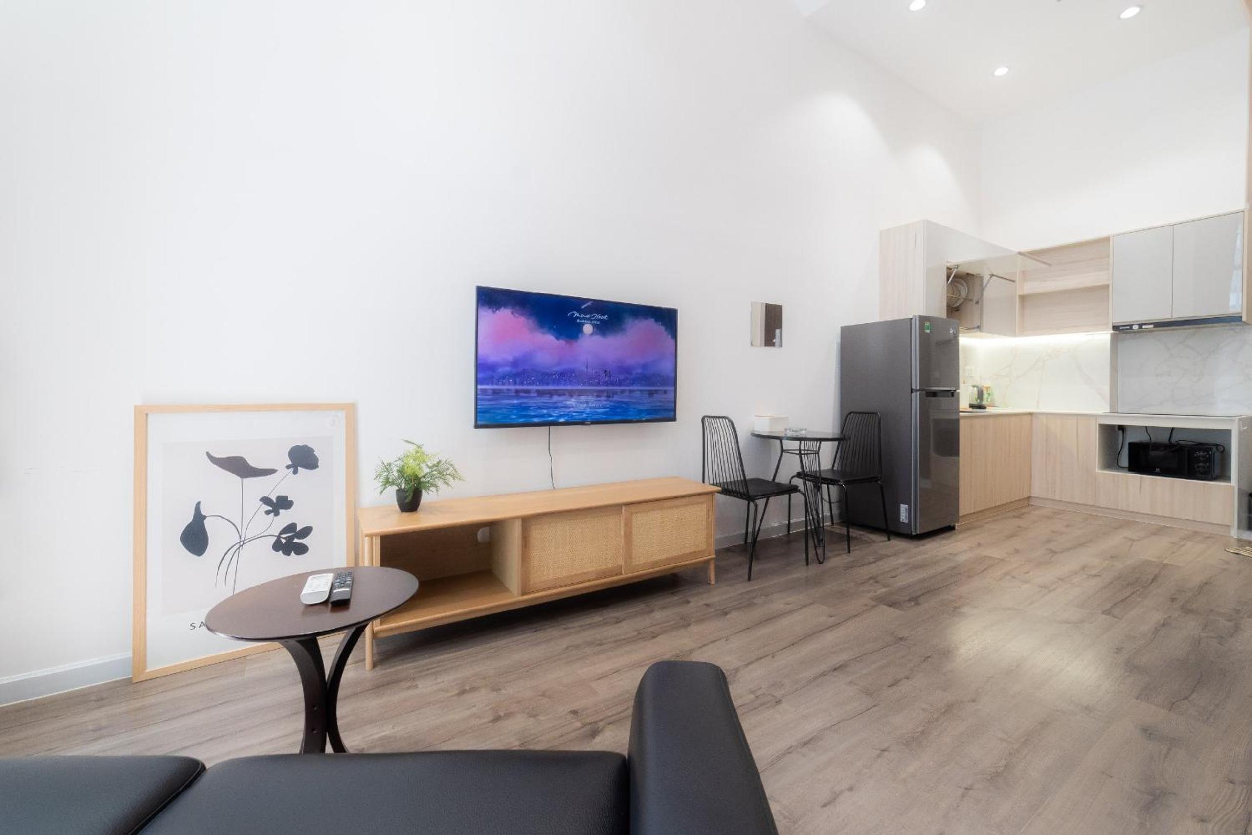 Midtown Premium Apartments