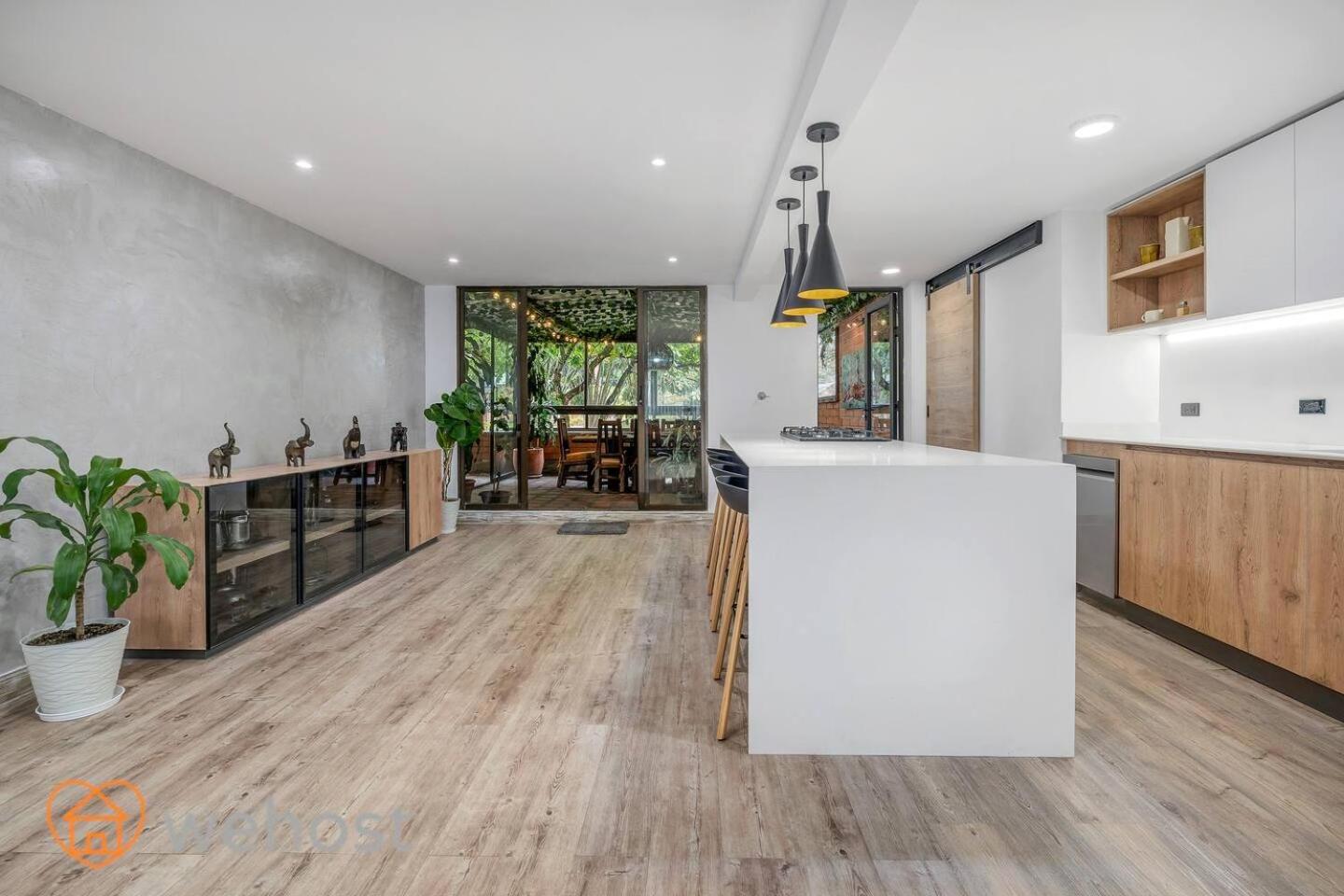 Top-rated Prime Location Serene Area In Poblado