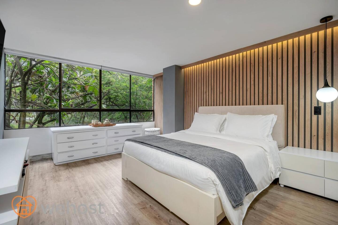 Top-rated Prime Location Serene Area In Poblado