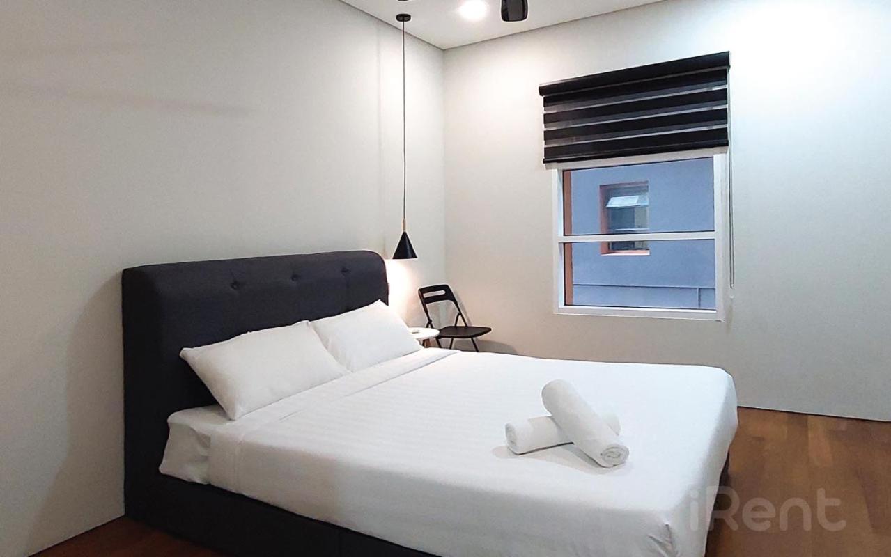 Sky Suites KLCC by iRent365 photo 4