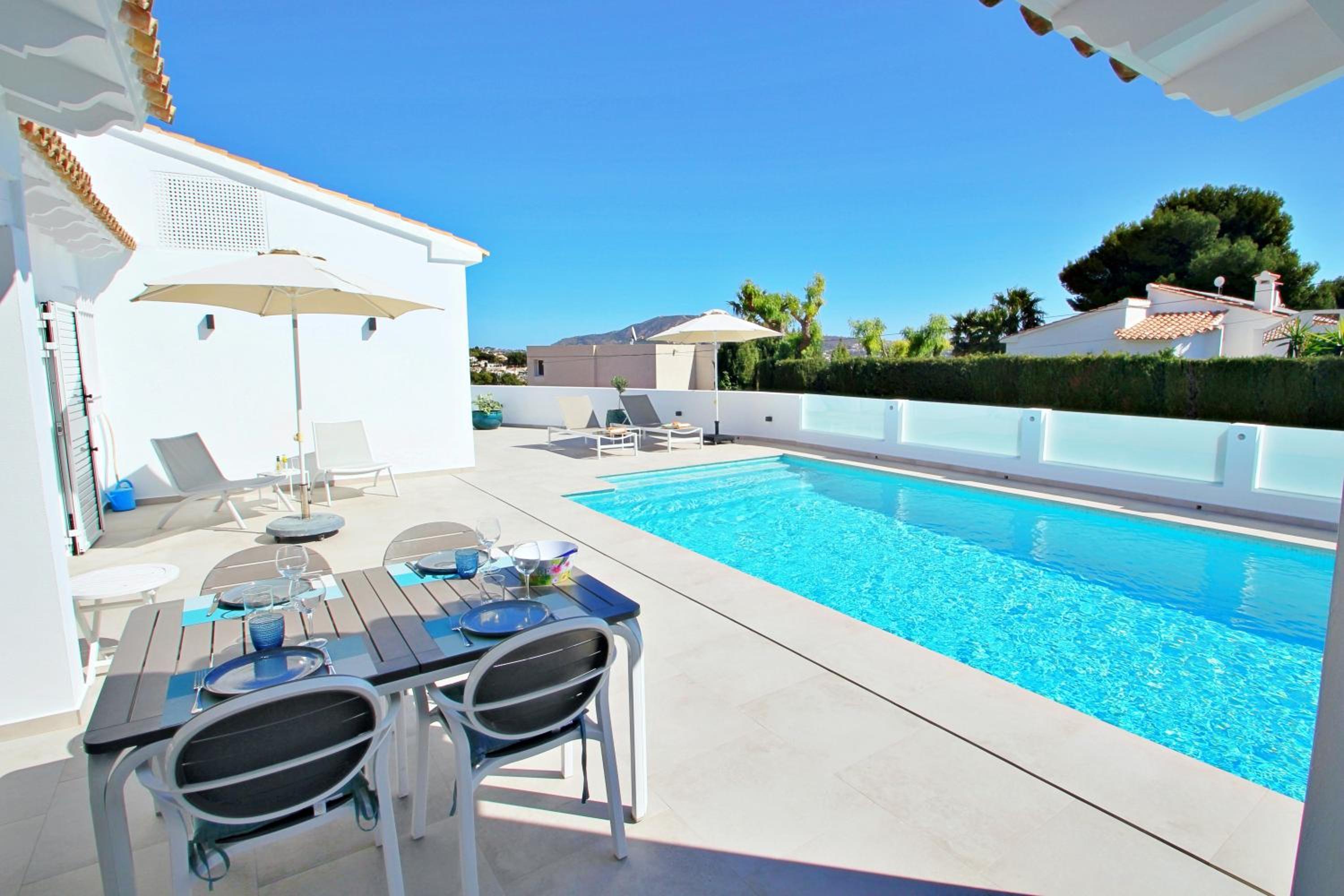 Adora - modern villa with large private pool in Moraira view 5