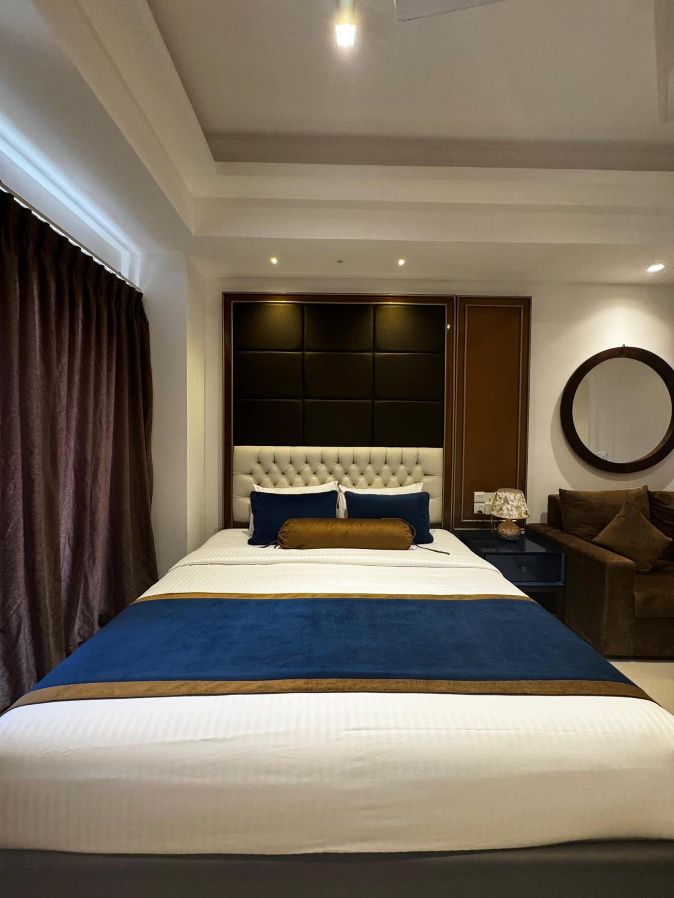 Ocean Breeze Negombo -Arunalu
