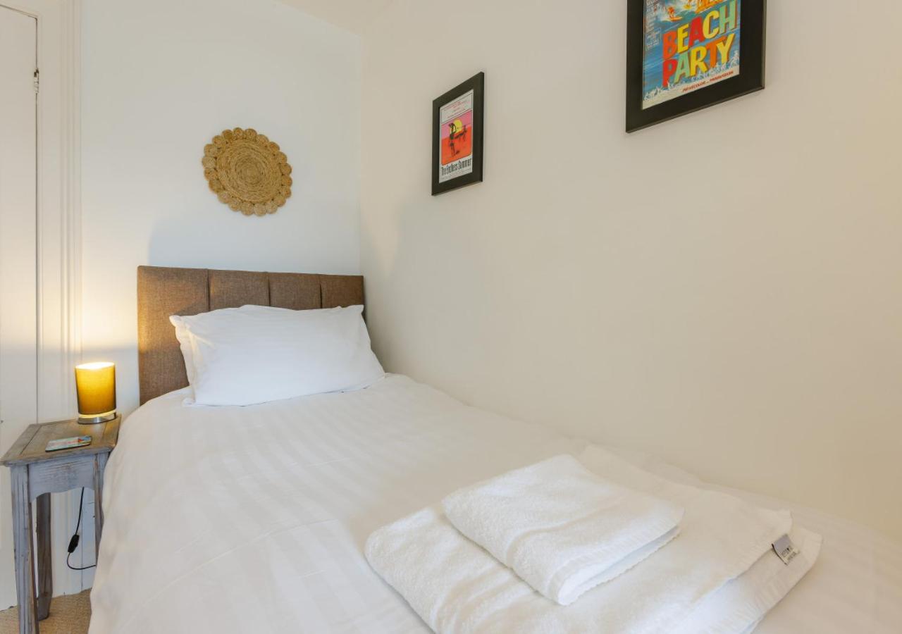 3 Bed in Croyde oc-beachw
