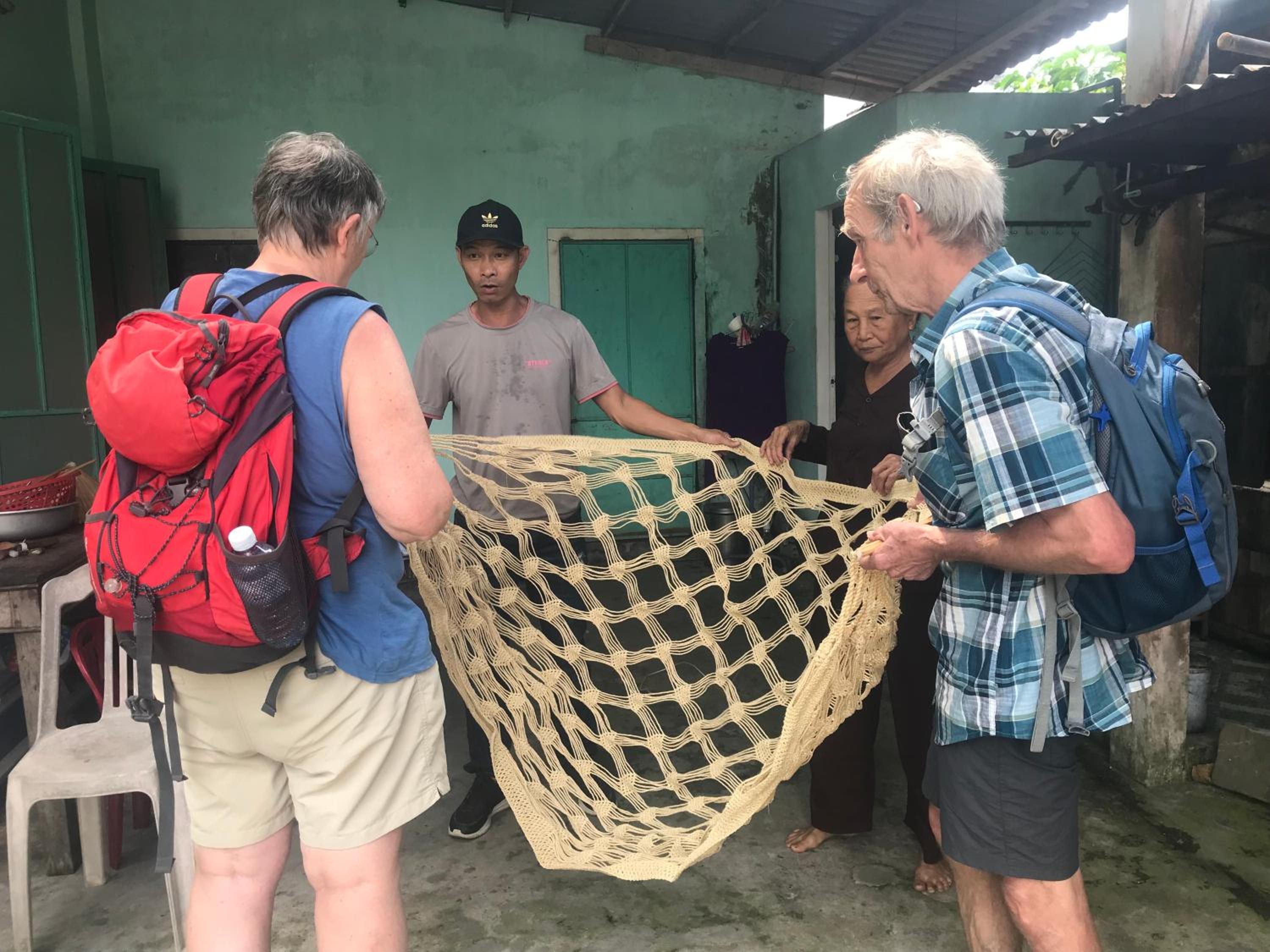 Monkeyland Cham island Homestay